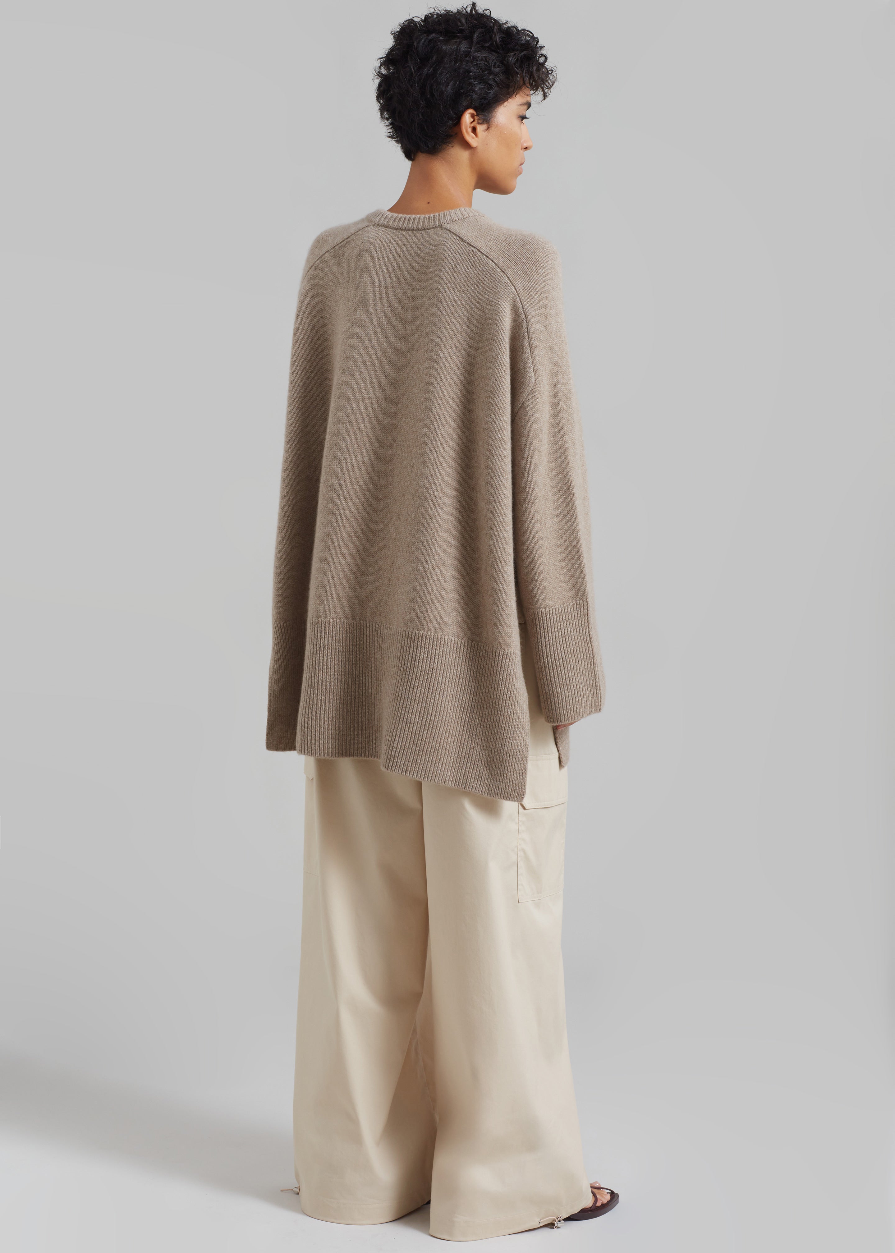 Kairon Cashmere Crewneck Sweater - Beige - 11