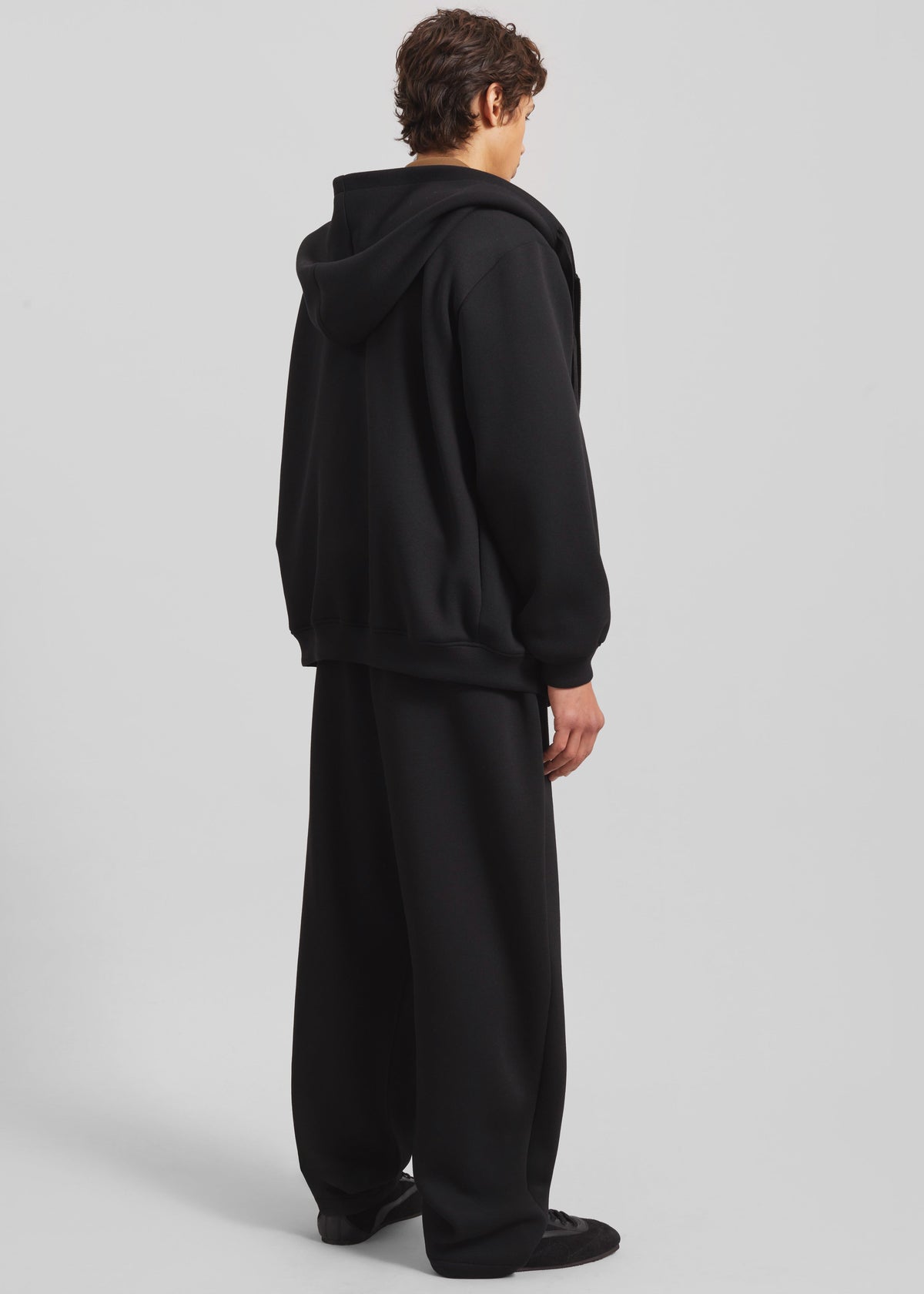 Kallmyr Zip-Up Hoodie - Black - 7