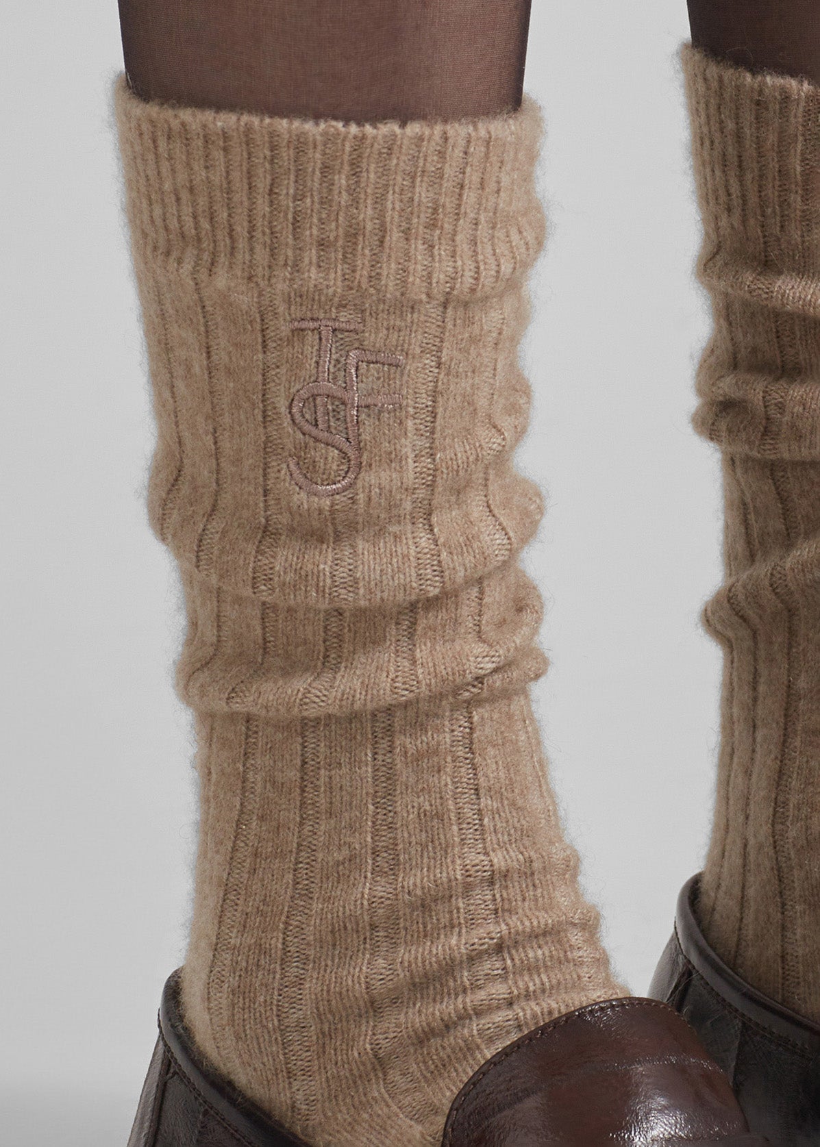 Kano Cashmere Ribbed Socks - Taupe - 10