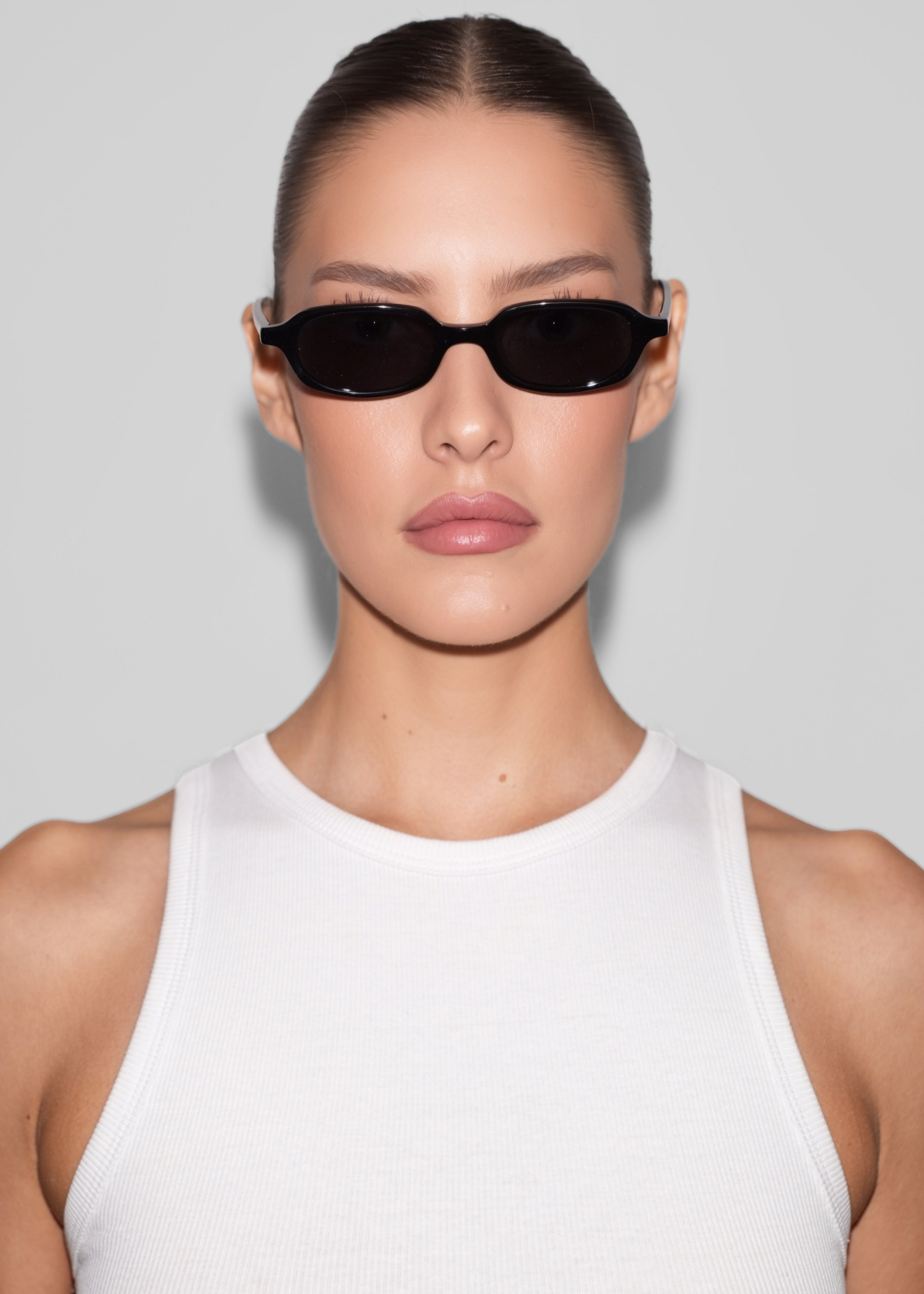 Karen Wazen Carolyn Sunglasses - Black - 5