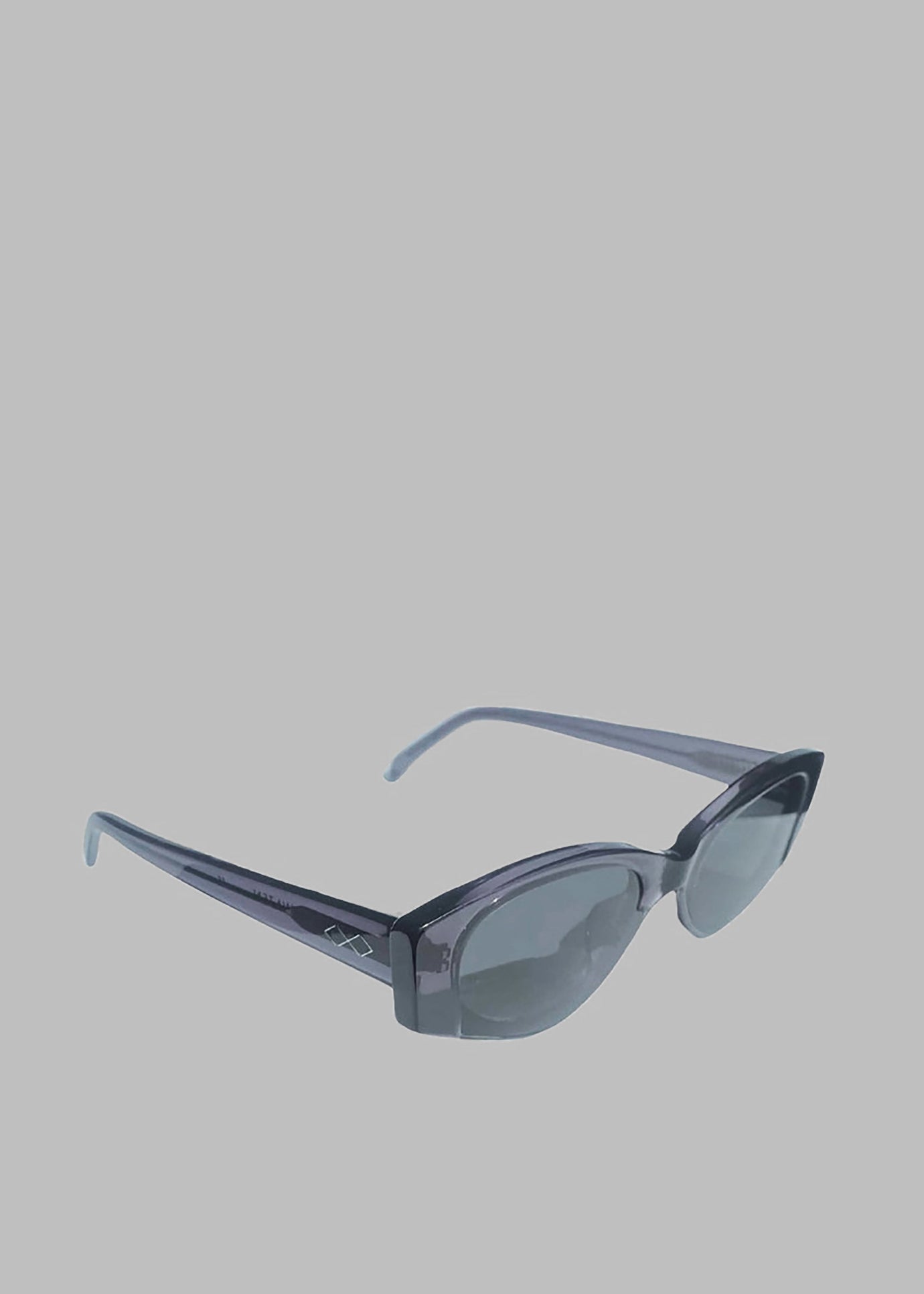 Karen Wazen Dixy Sunglasses - Smoky Grey