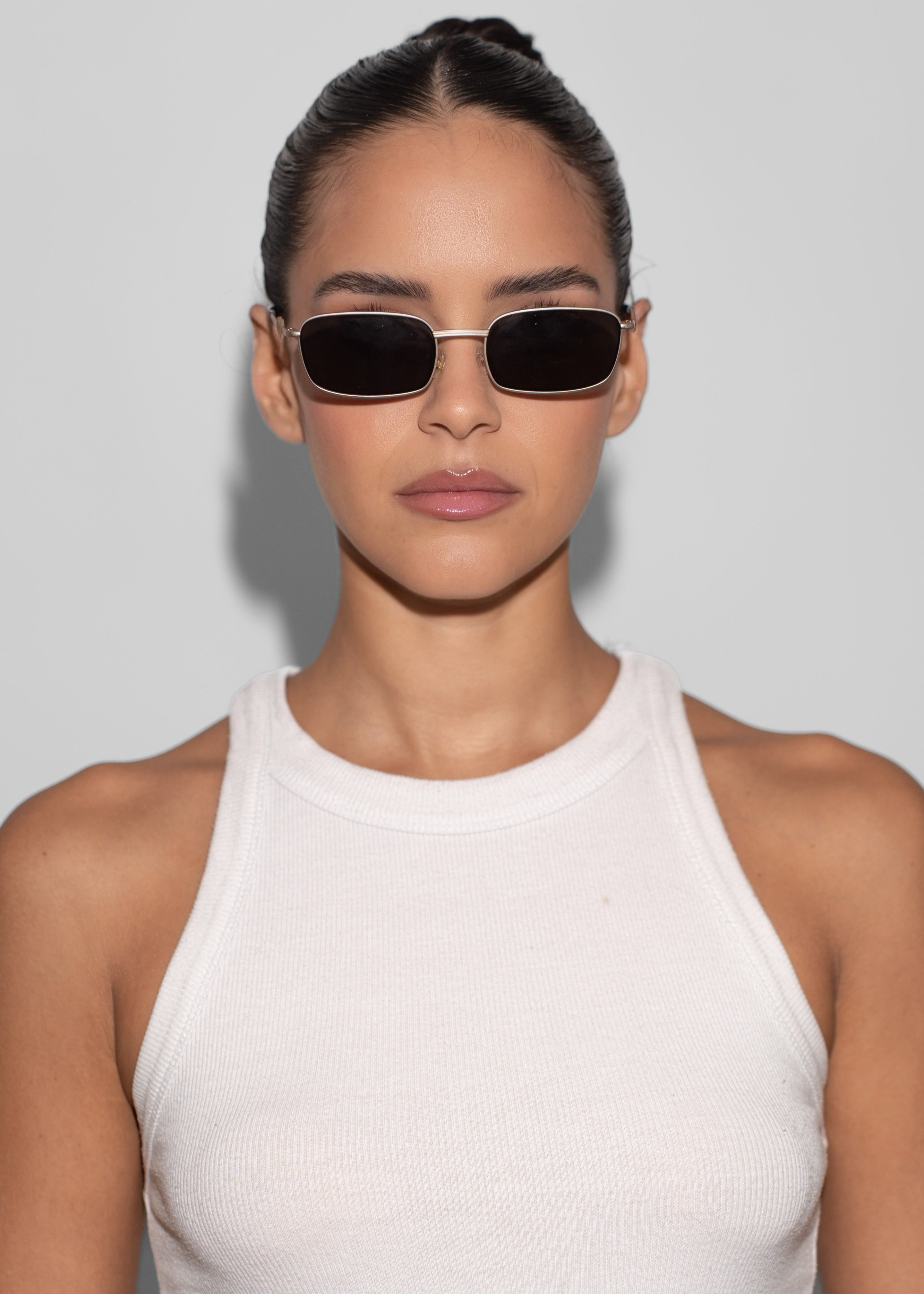 Karen Wazen Ellis Sunglasses - Black – The Frankie Shop Europe