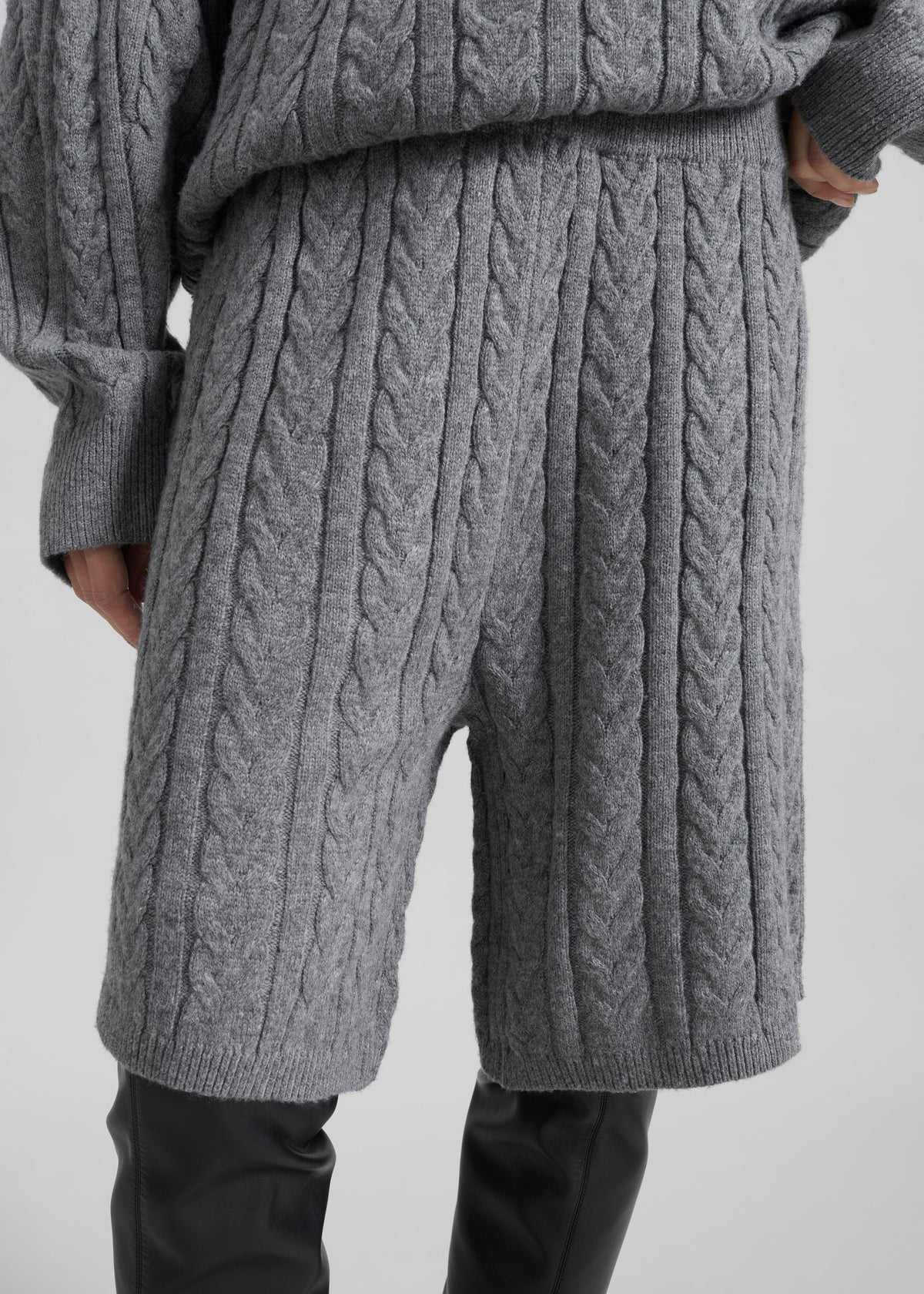 Karmoy Cable Knit Shorts - Grey - 4
