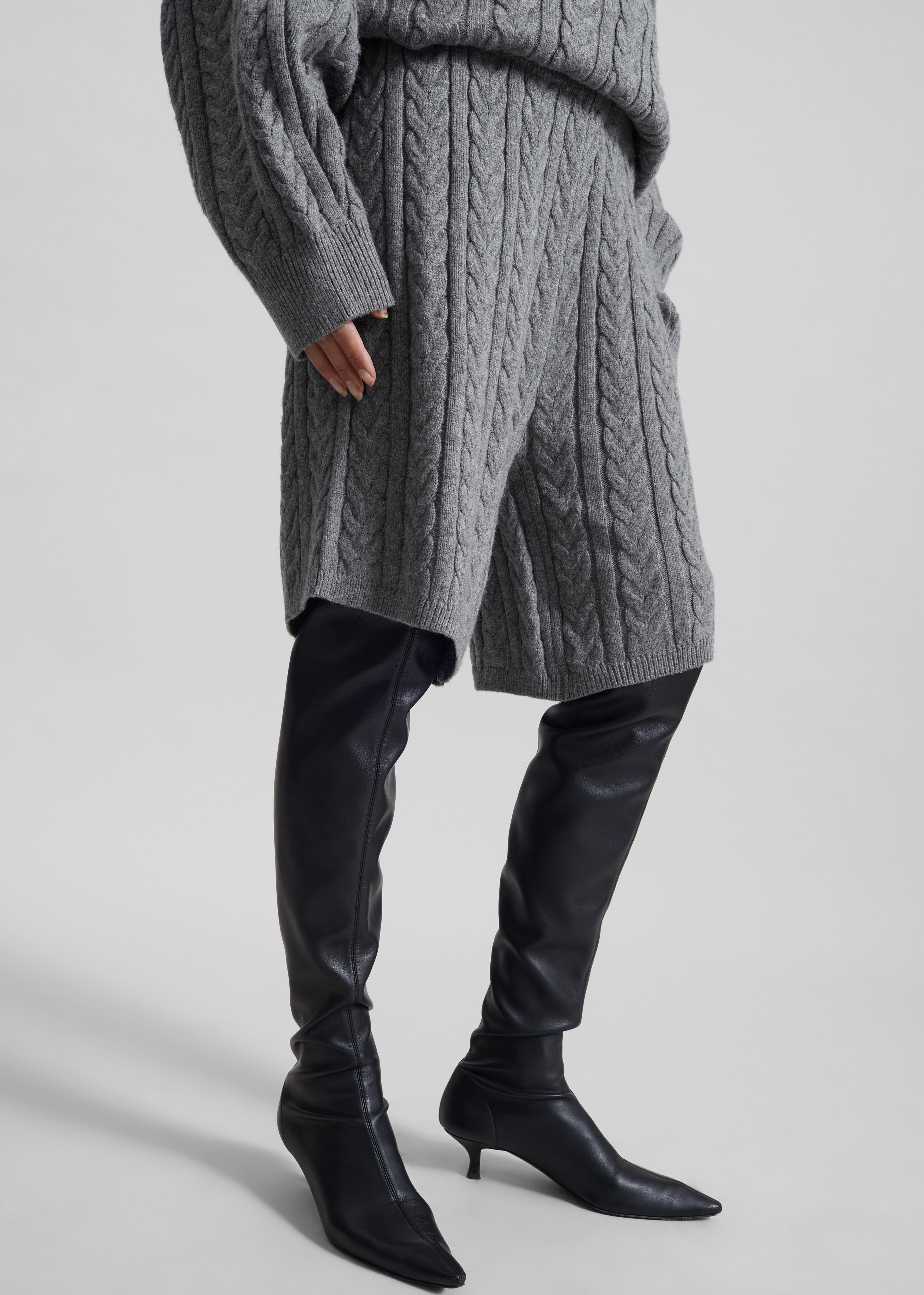 Karmoy Cable Knit Shorts - Grey - 5