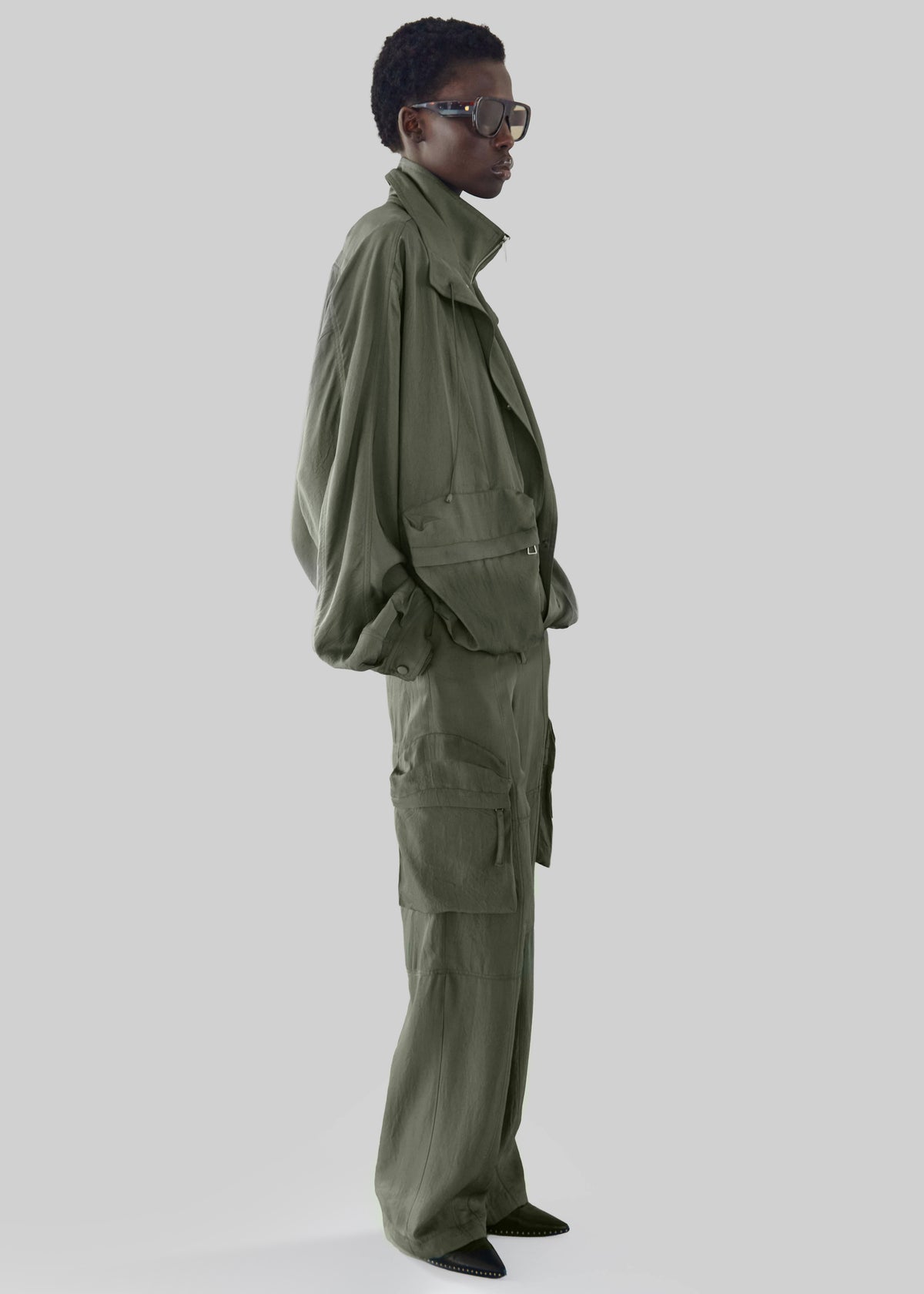 Kelly Fluid Cargo Pants - Moss Green - 6