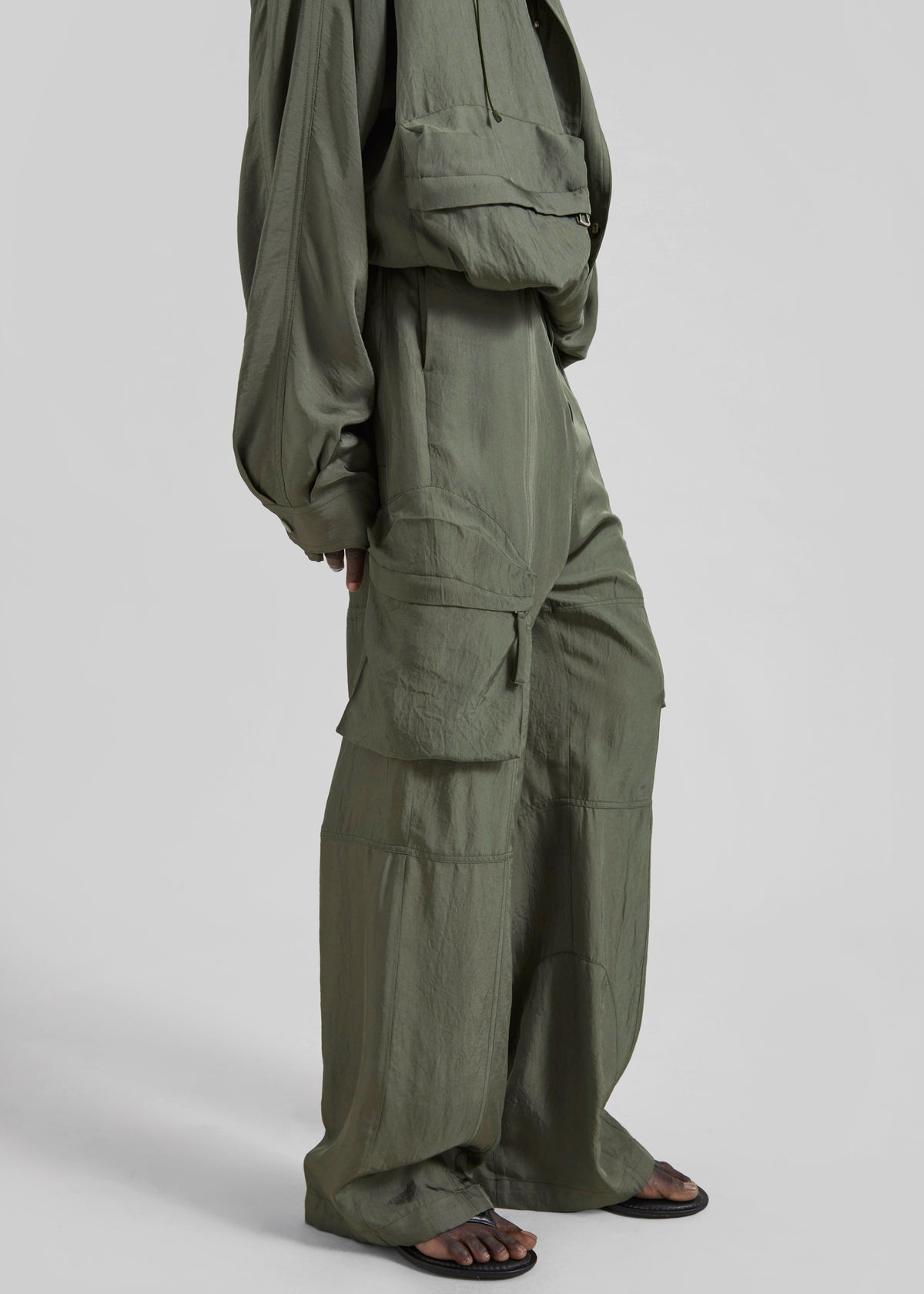 Kelly Fluid Cargo Pants - Moss Green - 2