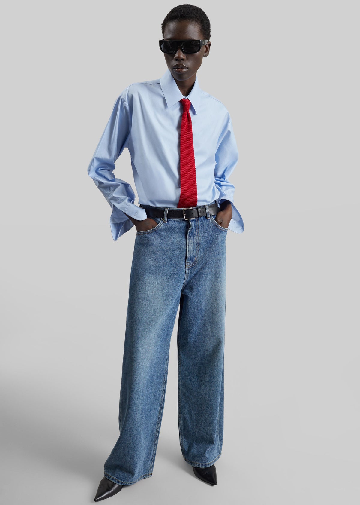 Kenny Tapered Leg Jeans - Medium Wash