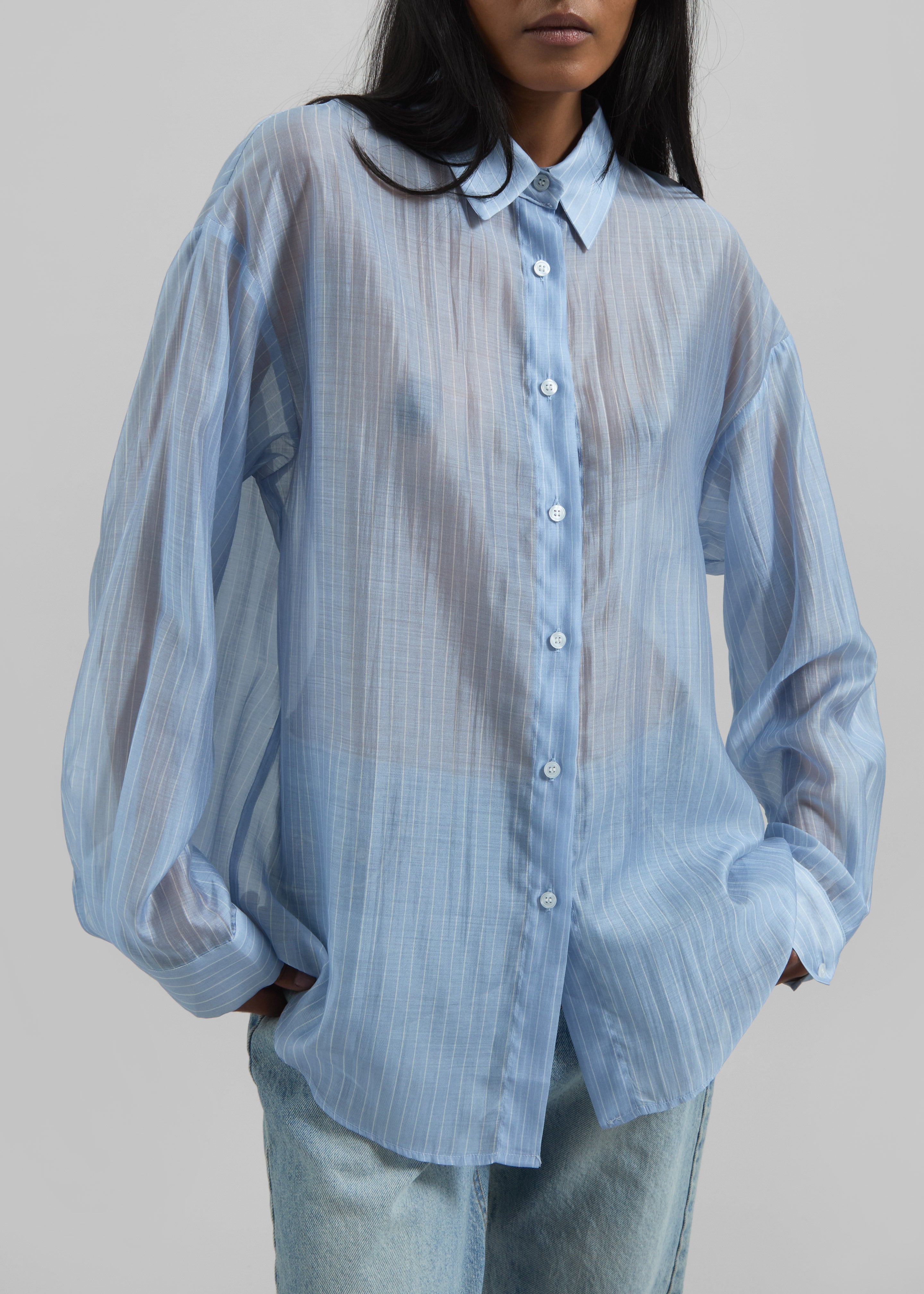 Kesin Open Back Shirt - Blue/White Stripe - 6