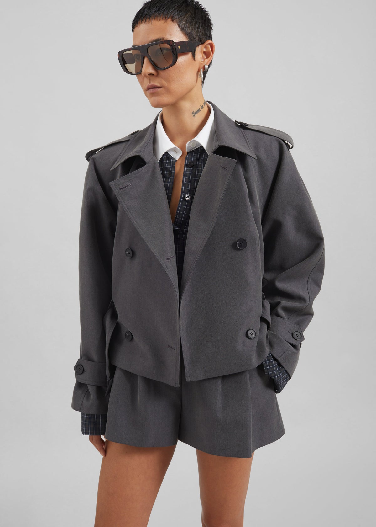 Kinsley Cropped Trench Jacket - Grey - 2