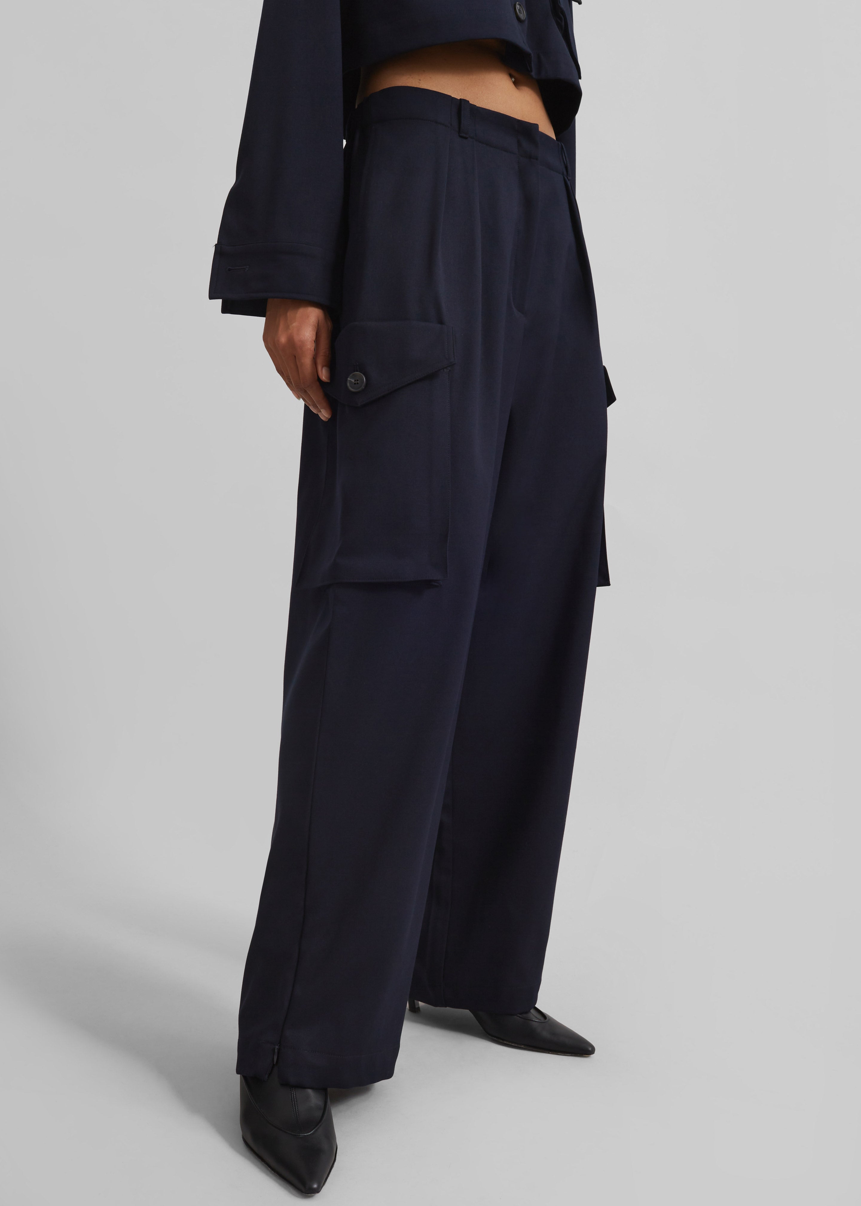 Kiora Cargo Pants - Navy - 7