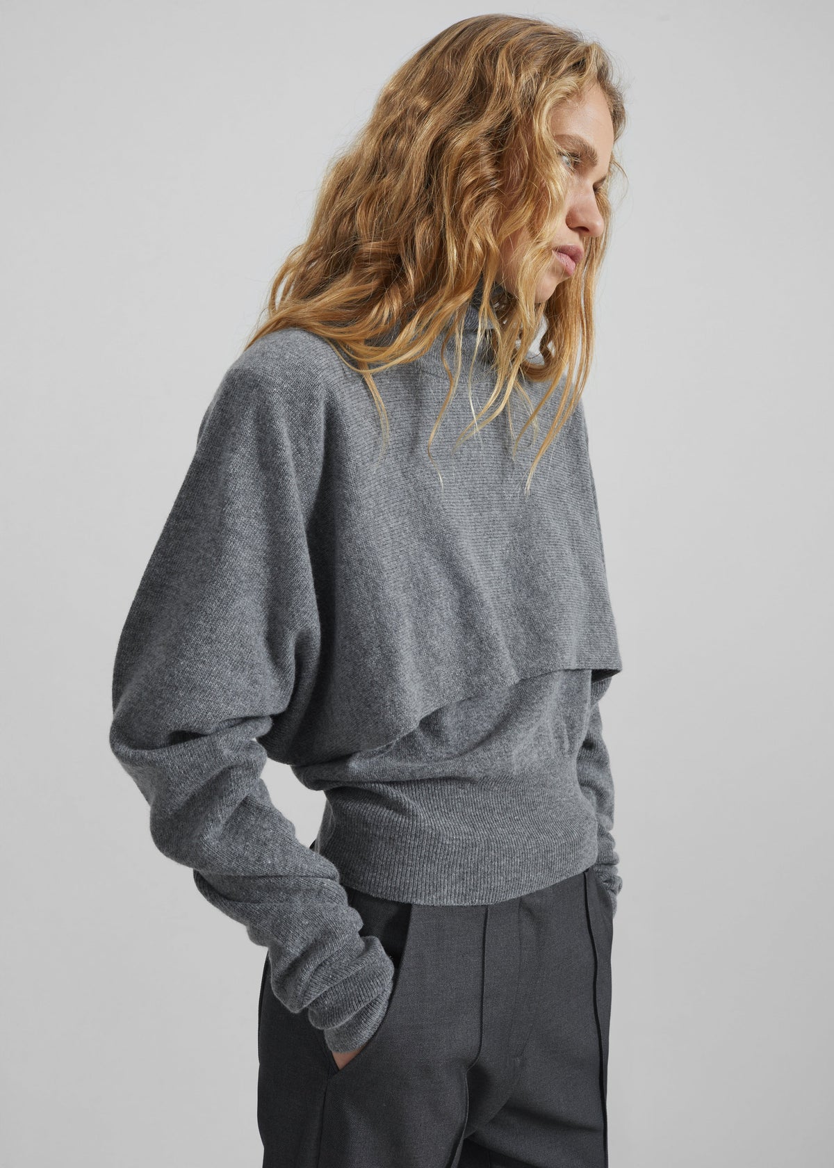 Lausanne Cashmere Detachable Layered Knit Set - Grey - 3