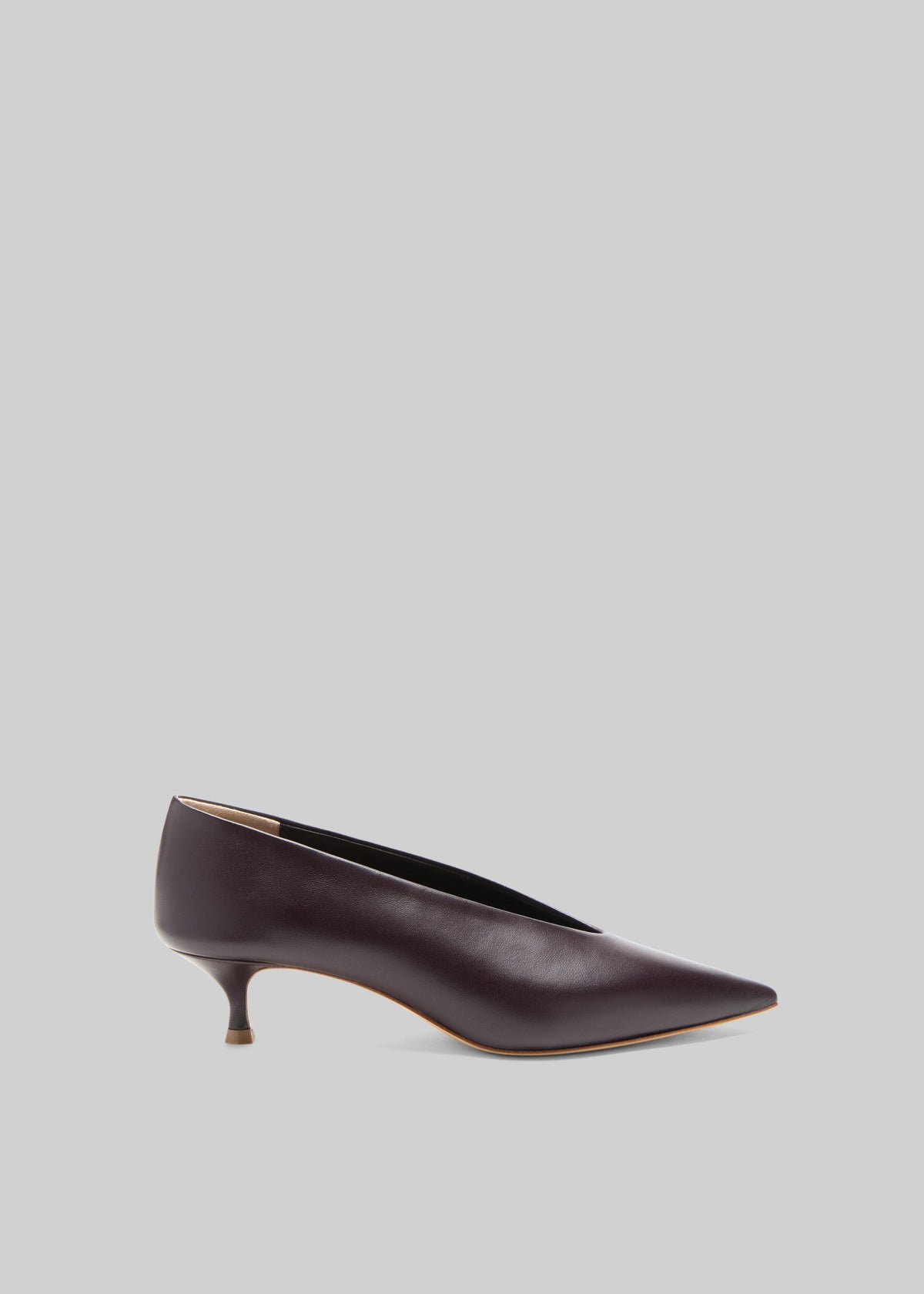 Le Monde Beryl Babouche Kitten Heels - Matte Plum