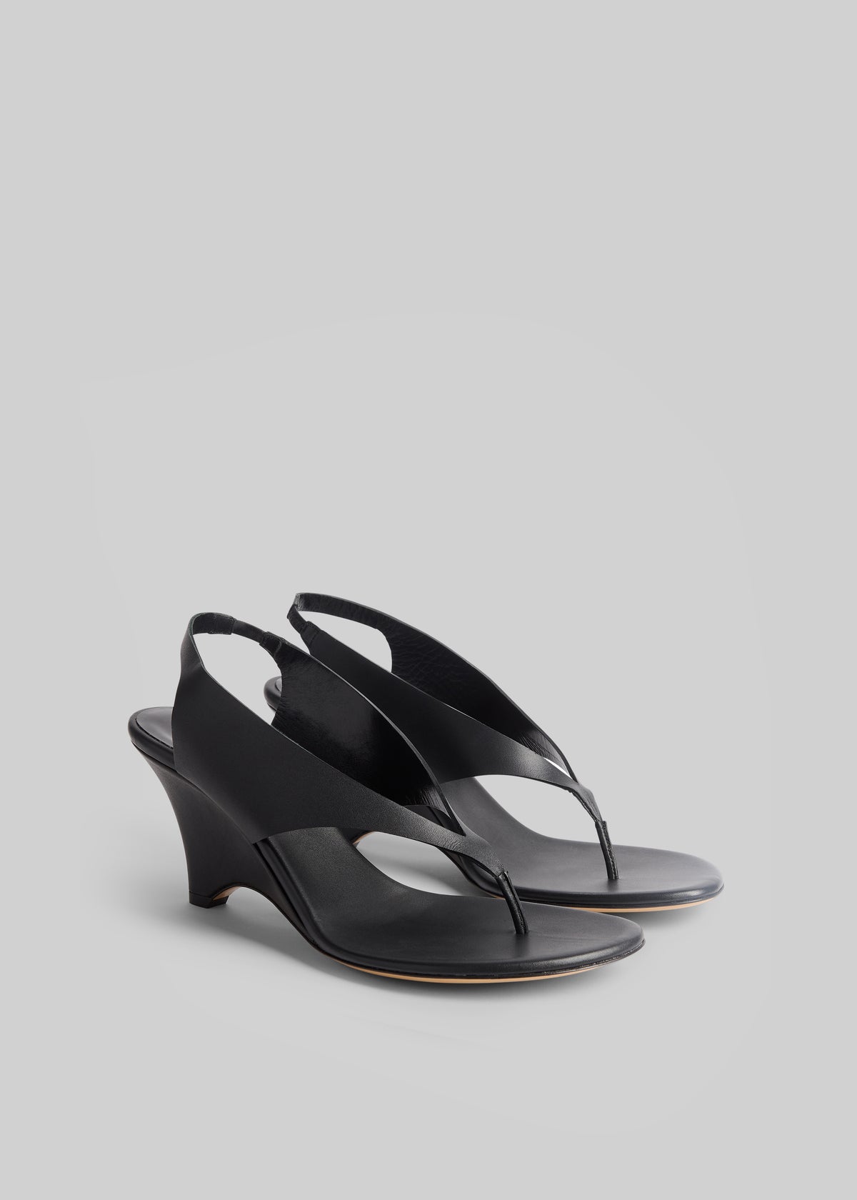 Le Monde Beryl Langley Thong Wedges - Black - 1