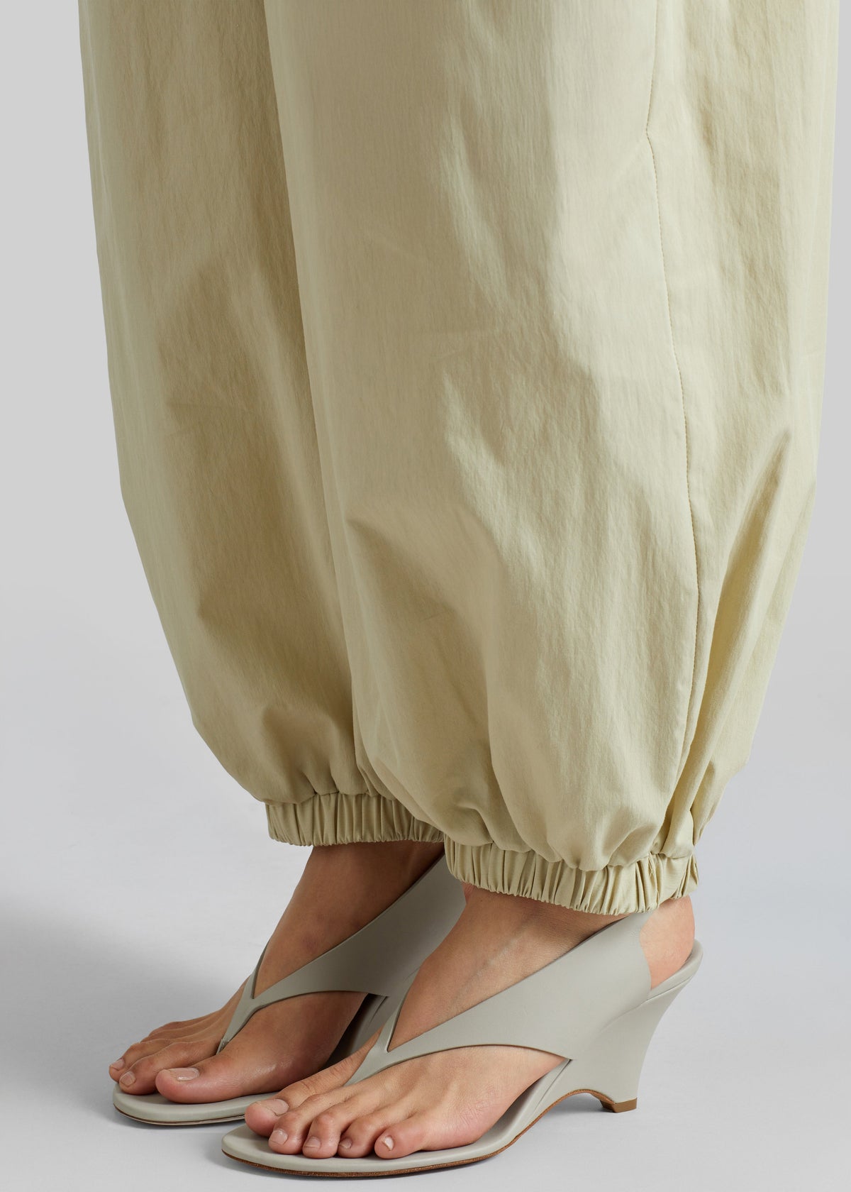 Le Monde Beryl Langley Thong Wedges - New Pearl - 2