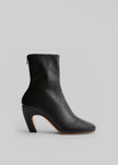 Le Monde Beryl Mica Glove Boots - Black