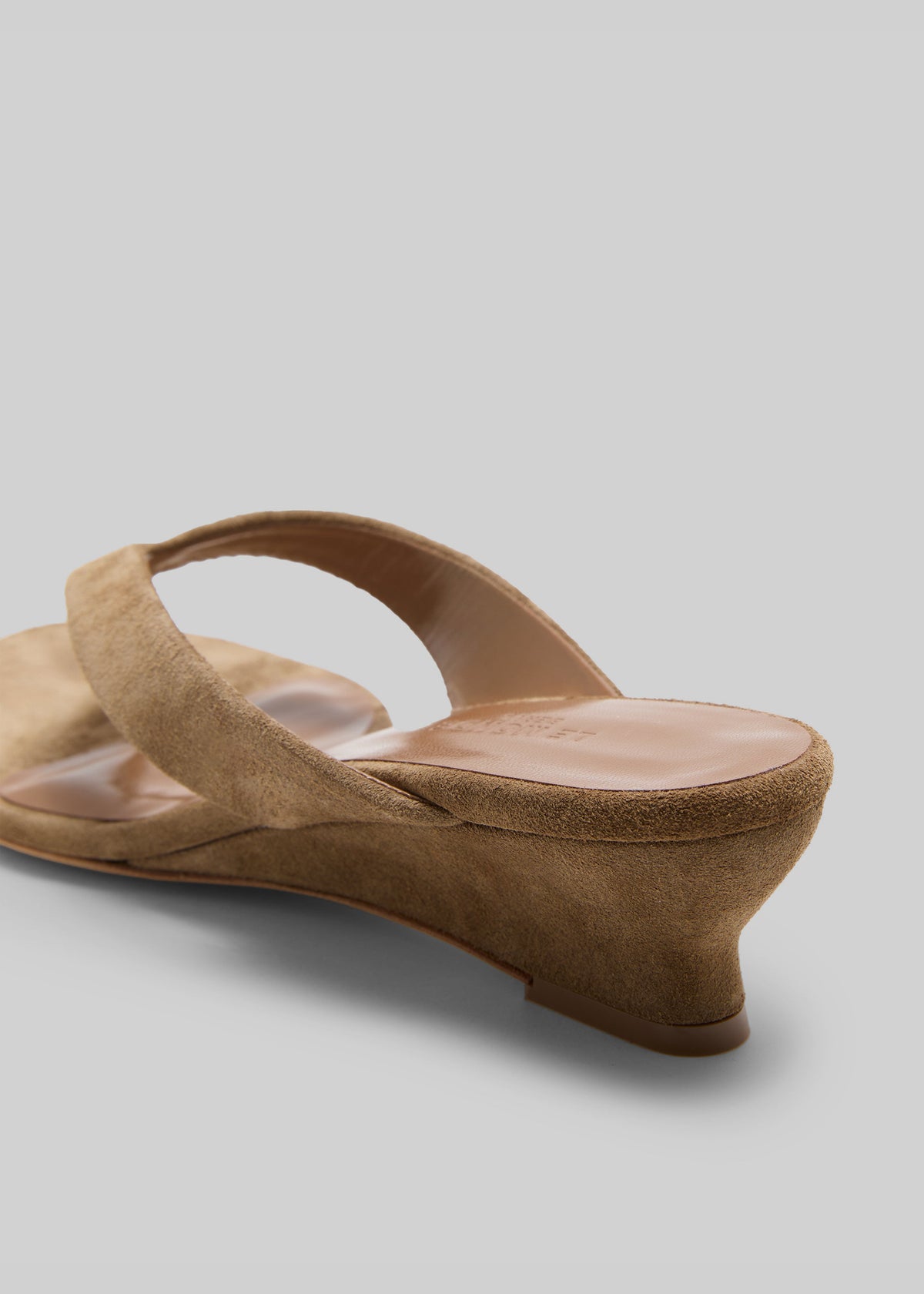 Le Monde Beryl Micro Wedges Thong - Taupe - 4