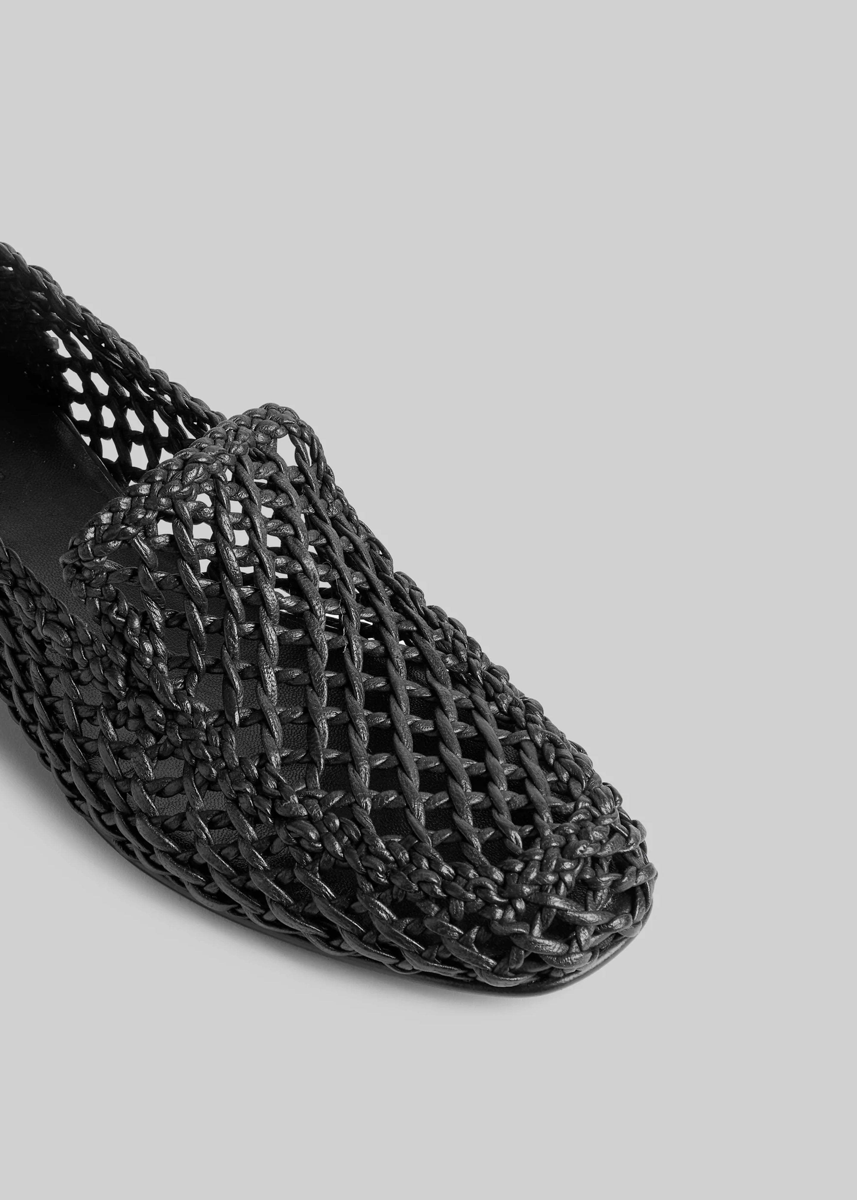 【LE MONDE BERYL】ストラップ付シューズ 36 1/2 ブラック Le Monde Beryl Soft Knotted Loafers - Black – The Frankie Shop Europe
