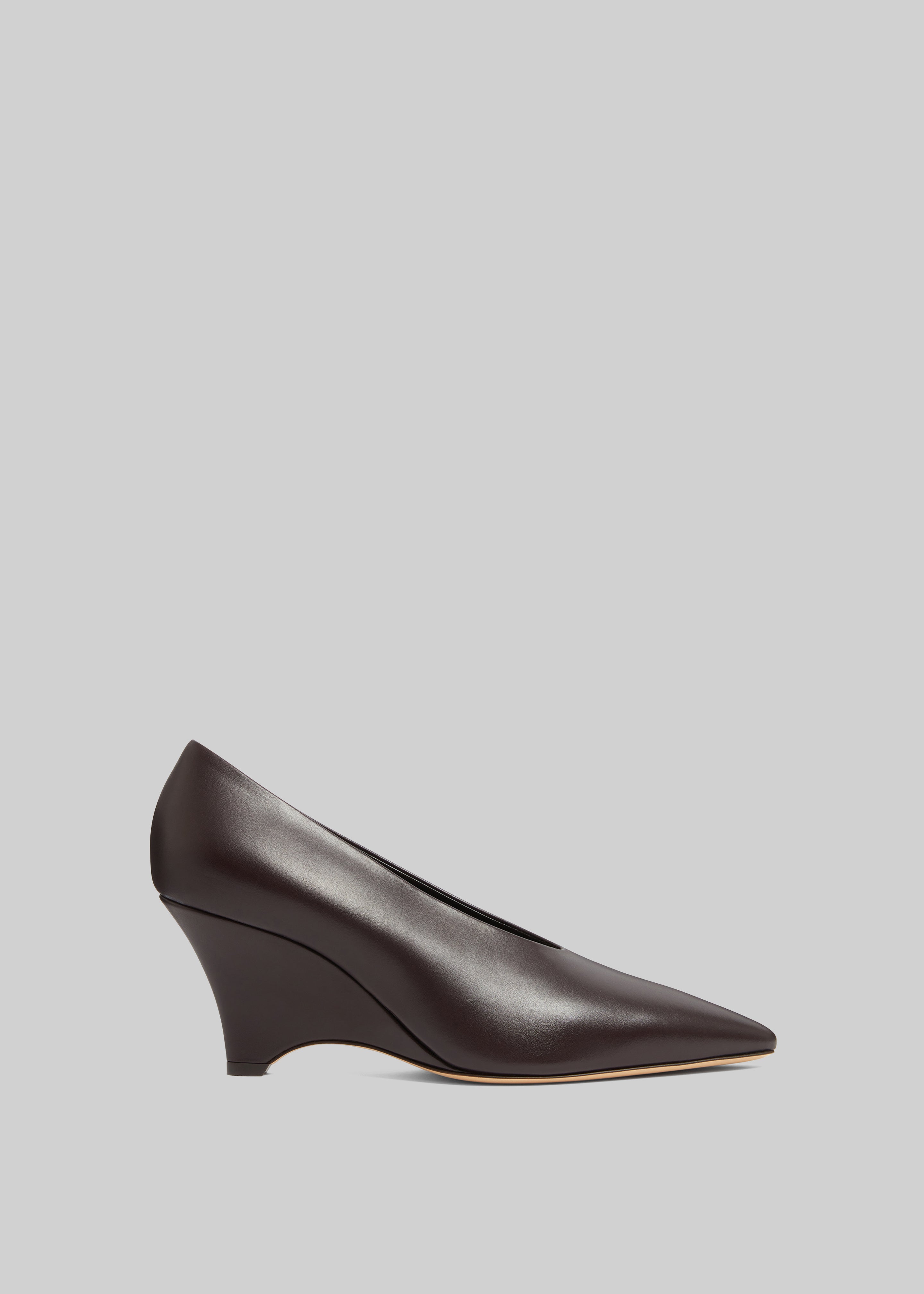 Le Monde Beryl Victoria Decolette Wedges - Plum - 4