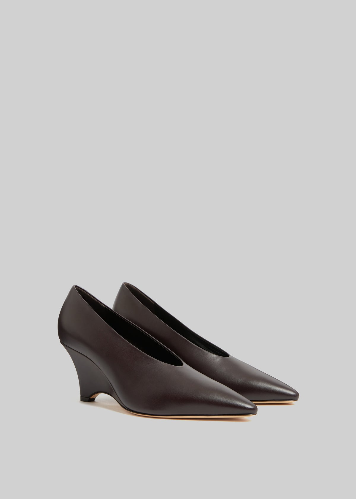 Le Monde Beryl Victoria Decolette Wedges - Plum - 1