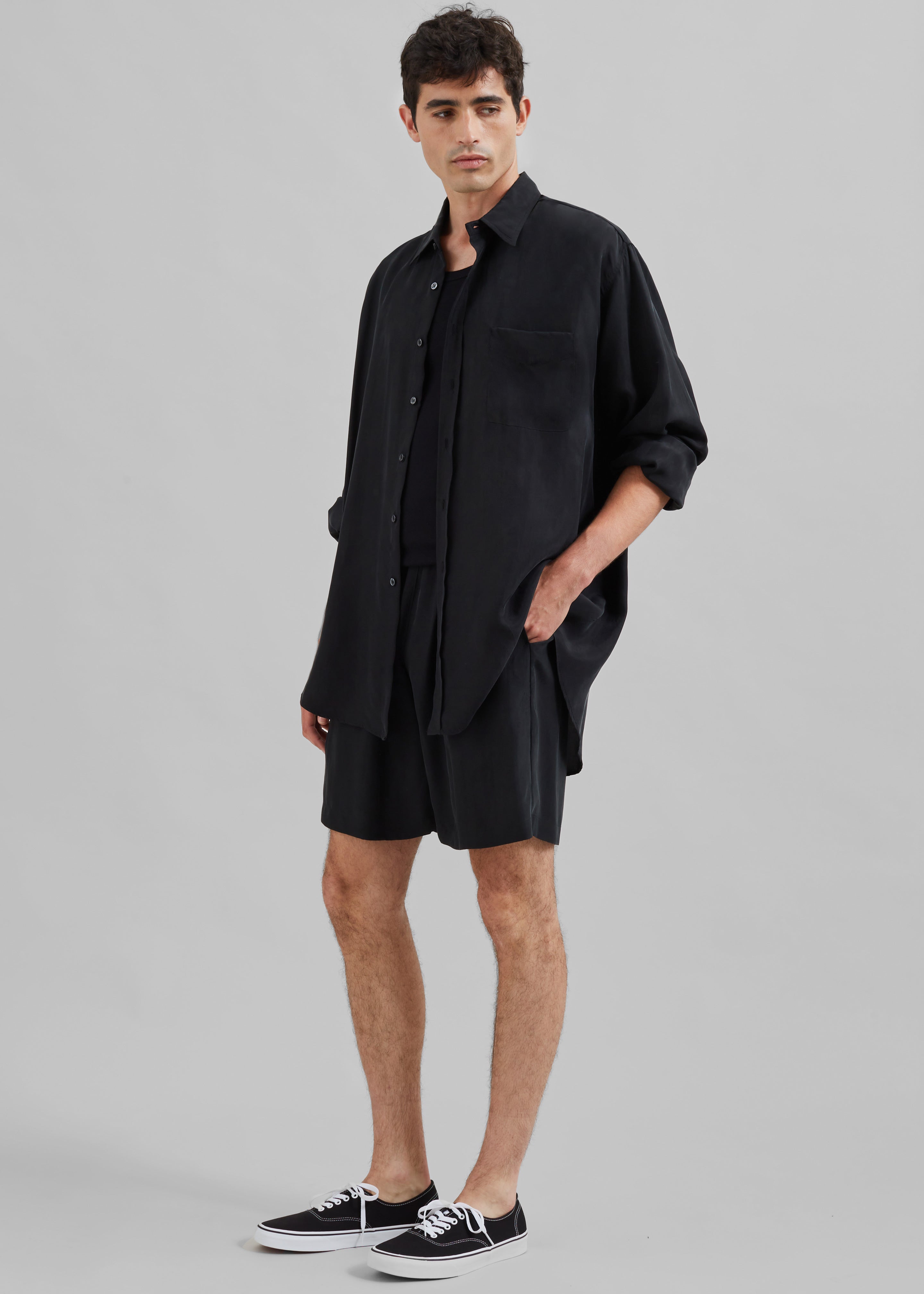 Leland Silky Shirt - Black - 6