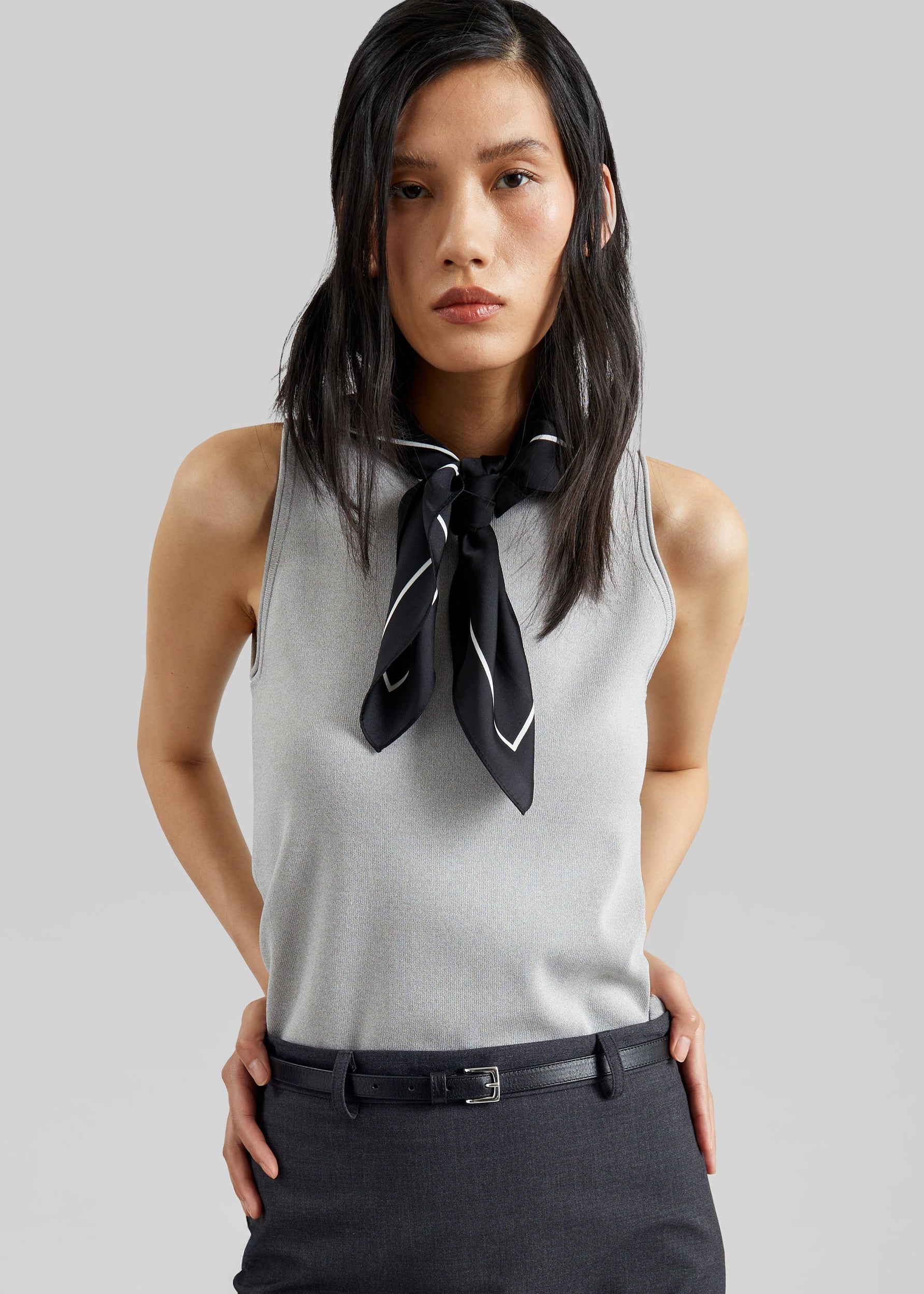 Lerici Square Scarf - Black - 4