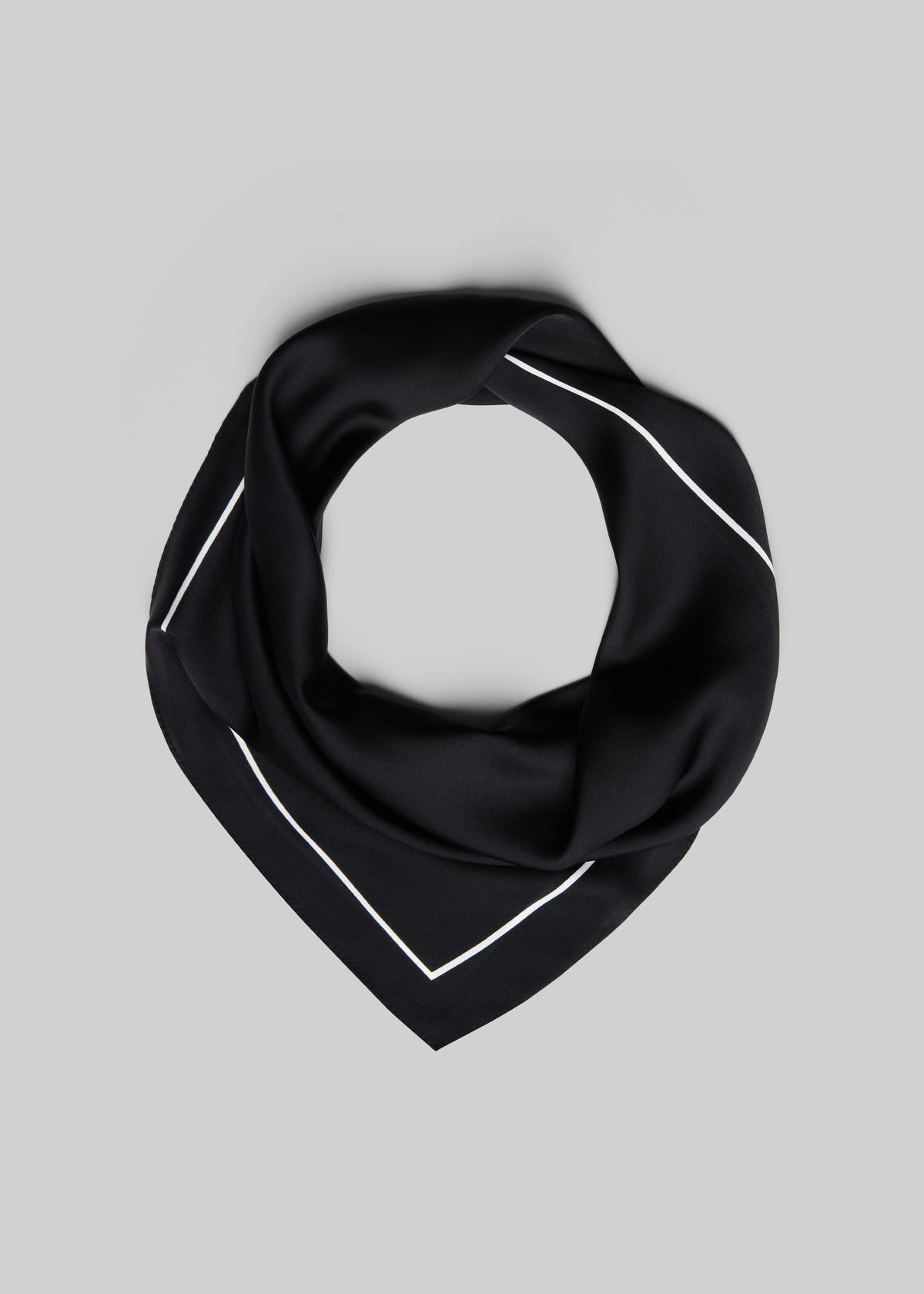 Lerici Square Scarf - Black - 2