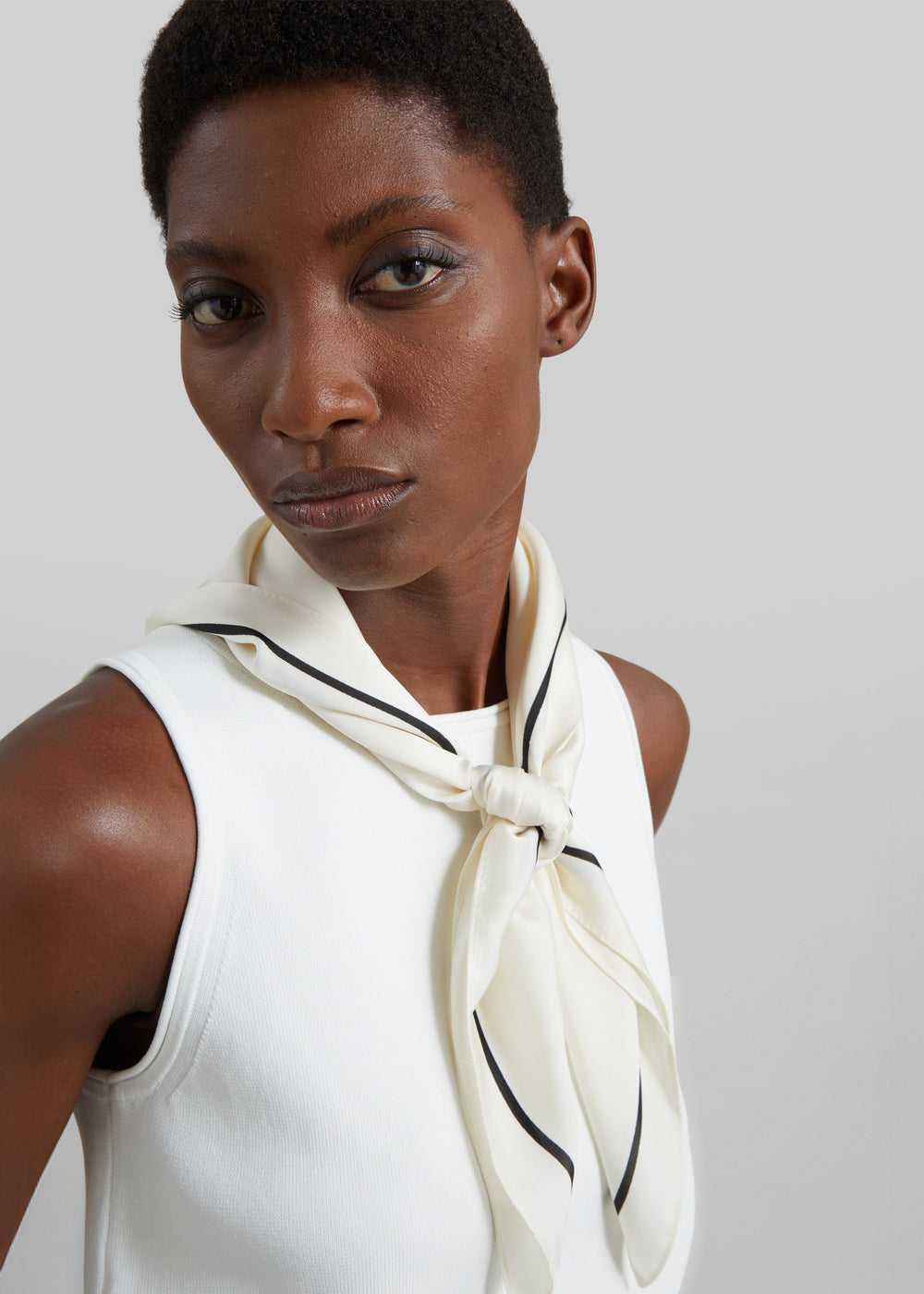 Lerici Square Scarf - Ivory/Black - 1