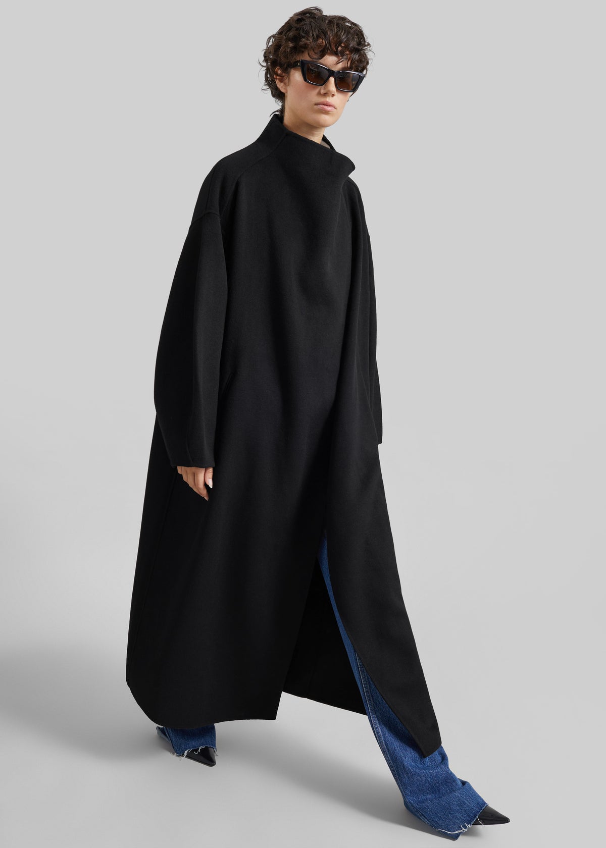 Leroy Funnel Neck Wool Coat - Black