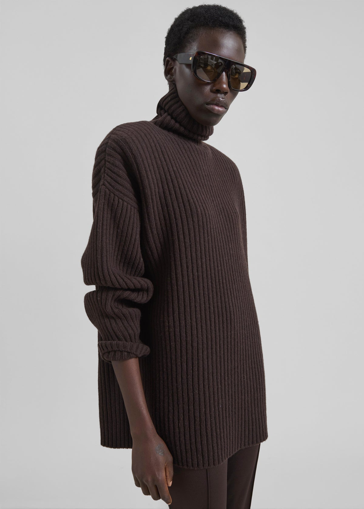 Lindall Turtleneck Sweater - Brown - 3