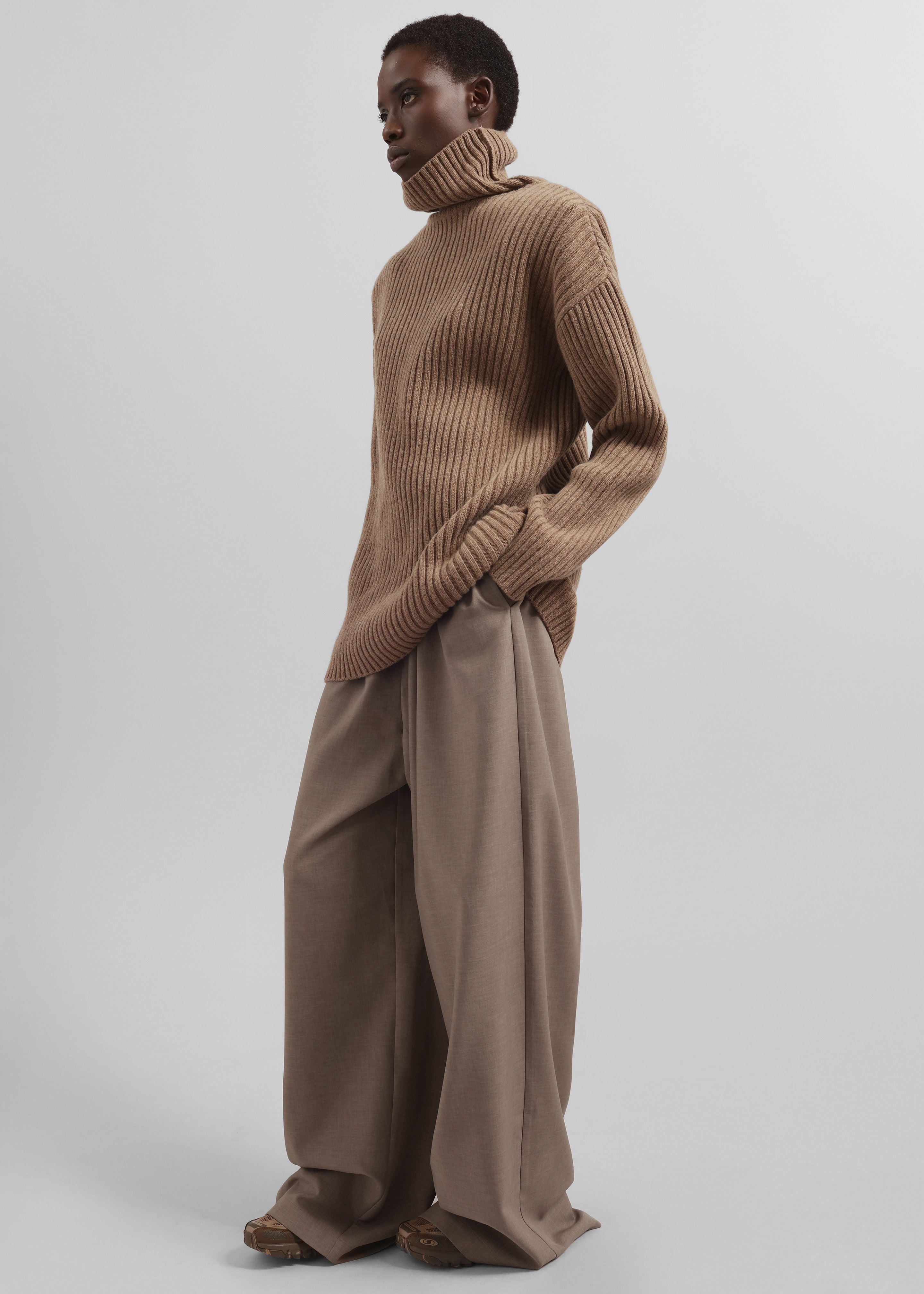 Lindall Turtleneck Sweater - Taupe - 3