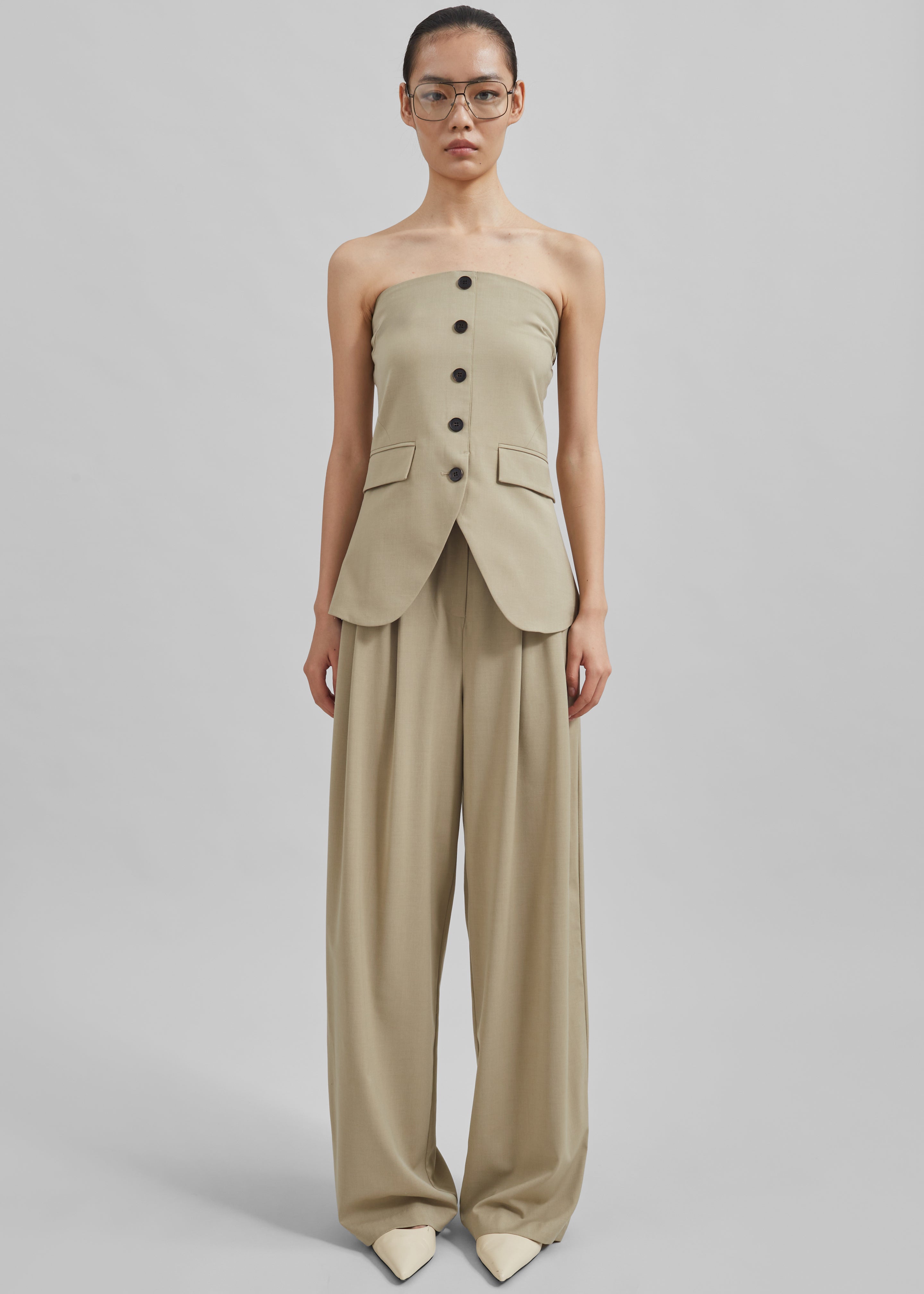 Livvy Pleated Trousers - Beige - 6