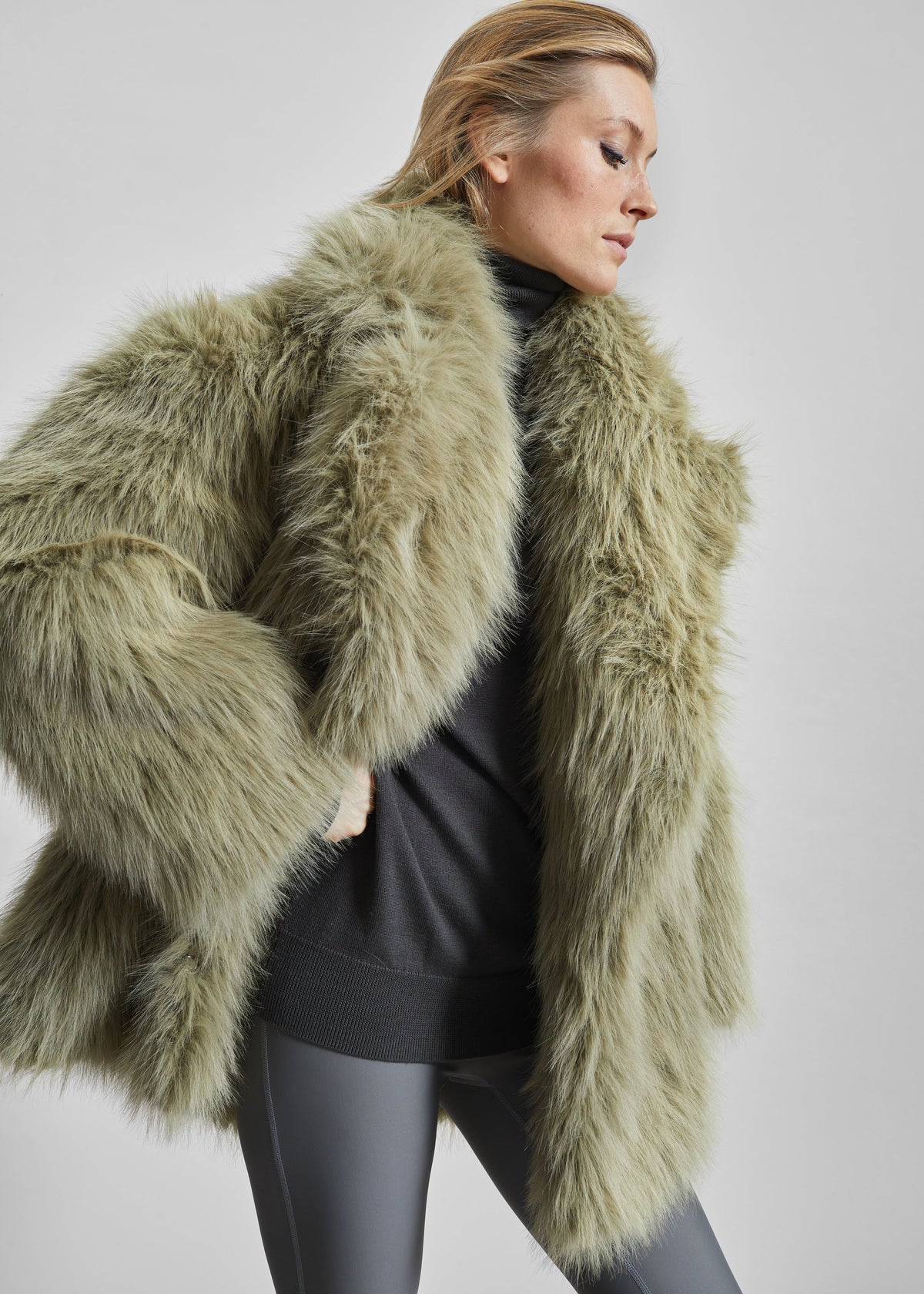 Liza Short Faux Fur Coat - Sage - 3