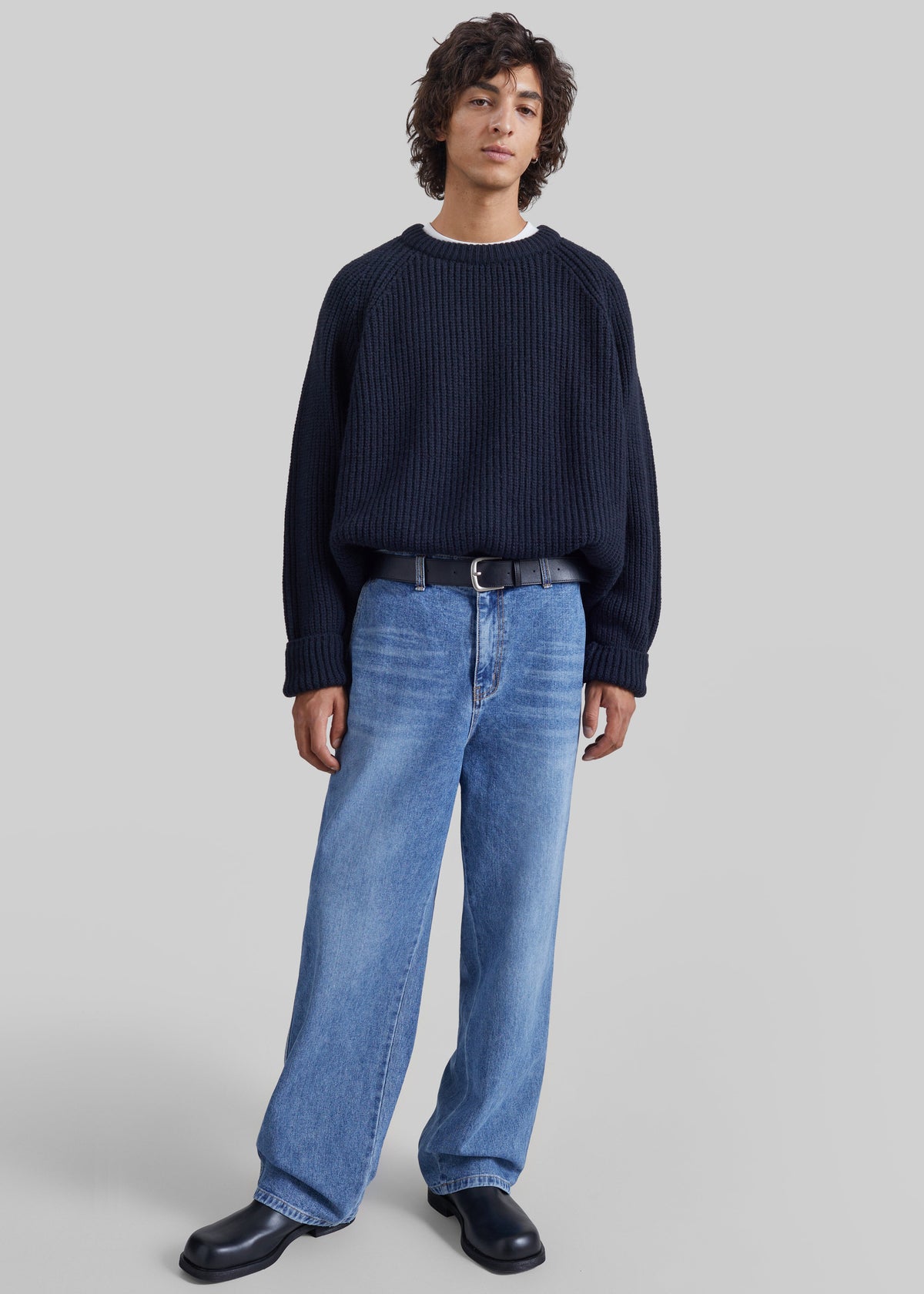 Lizio Straight Jeans - Medium Wash