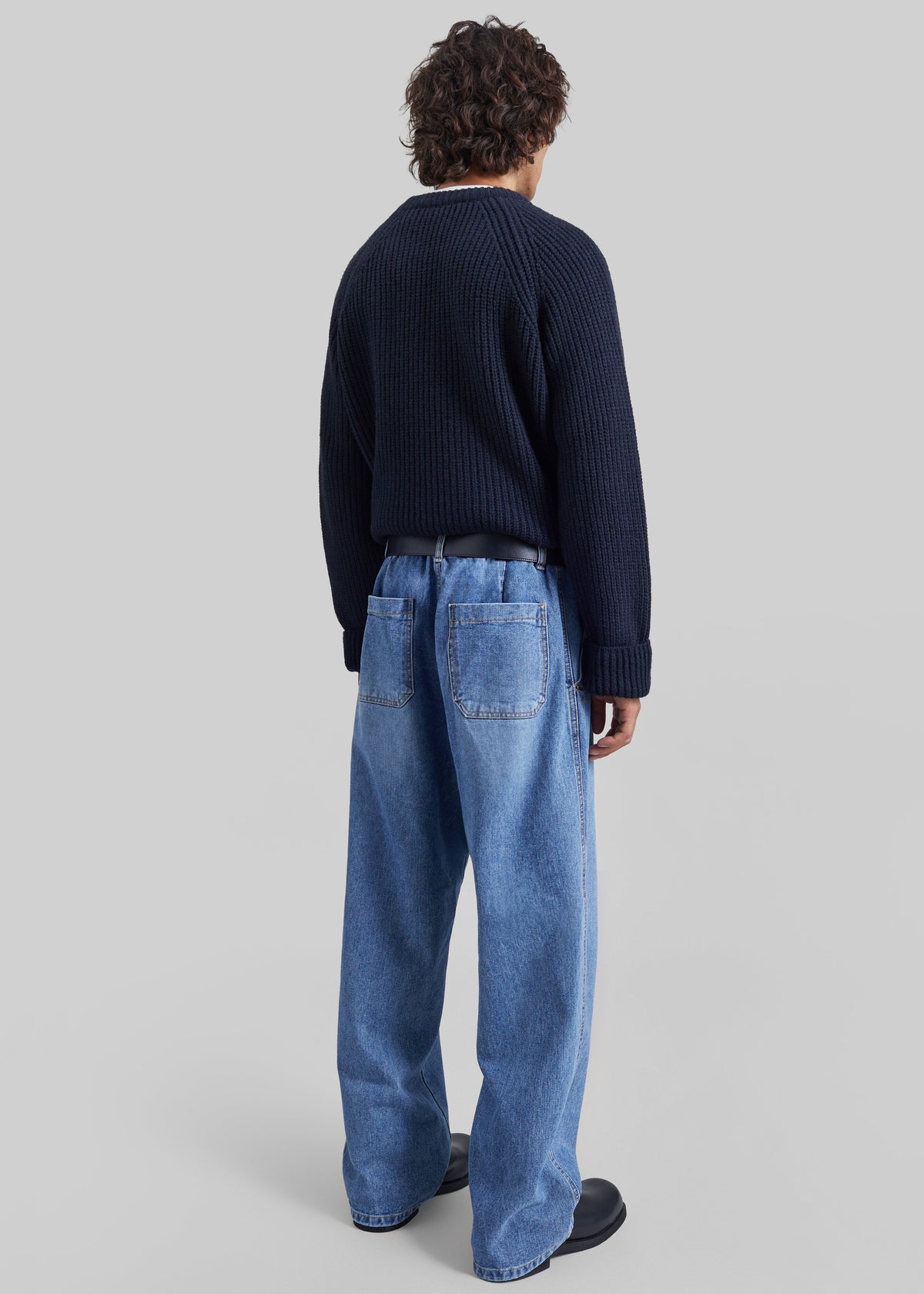 Lizio Straight Jeans - Medium Wash