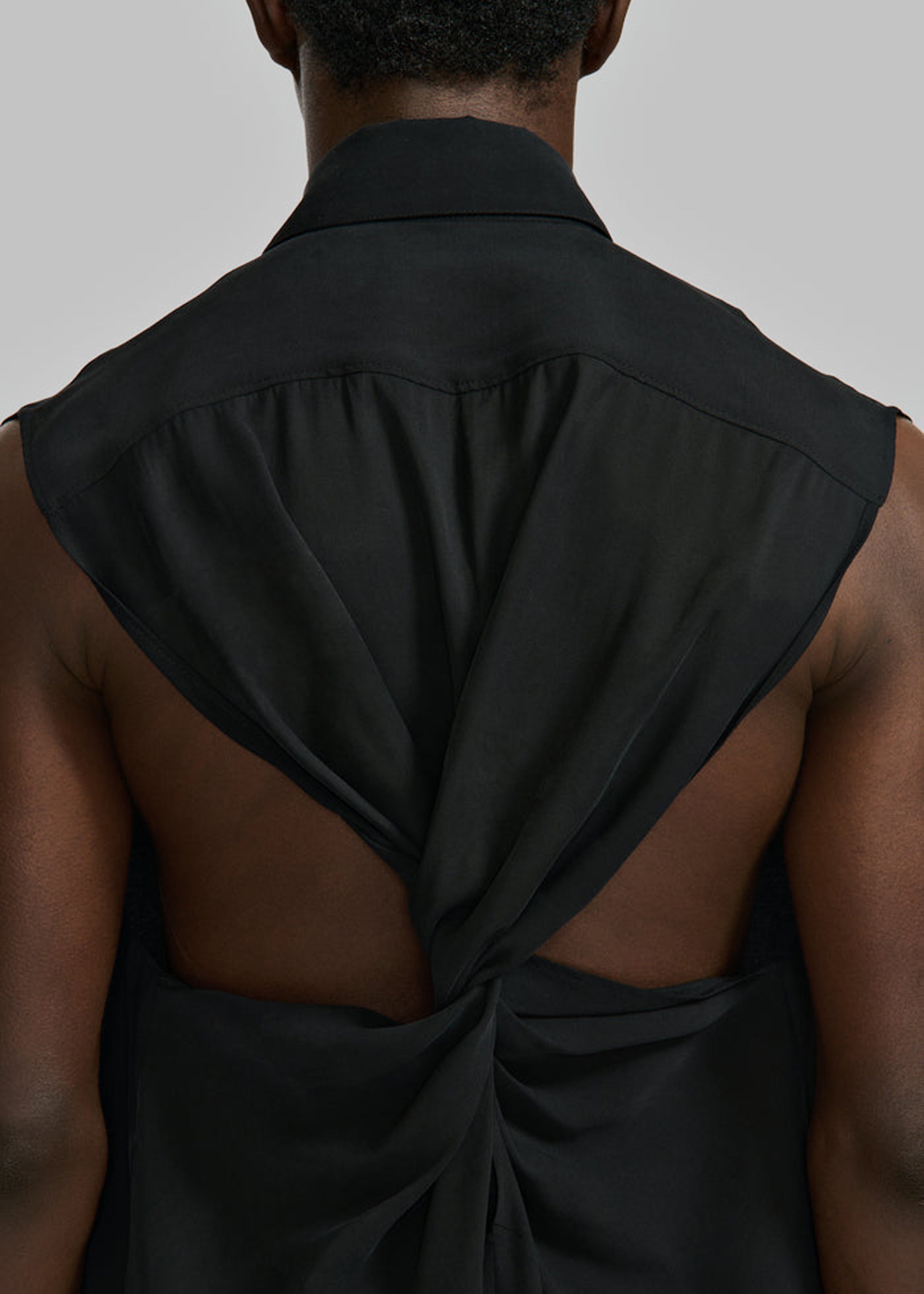 Louis Gabriel Nouchi Sleeveless Shirt With Back Twist - Black - 4
