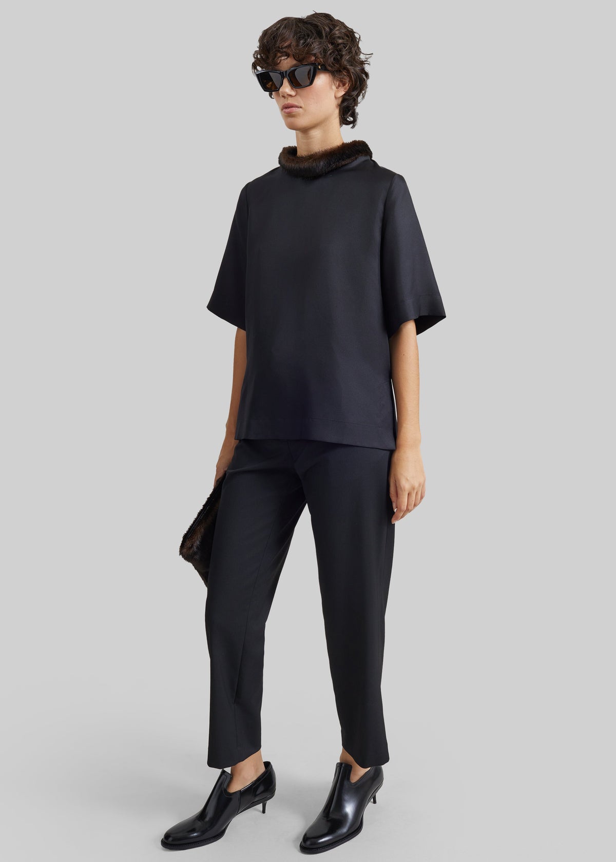 Shop the look image for Loulou de Saison Dana Faux Fur Collar Top - Black/Grizzly