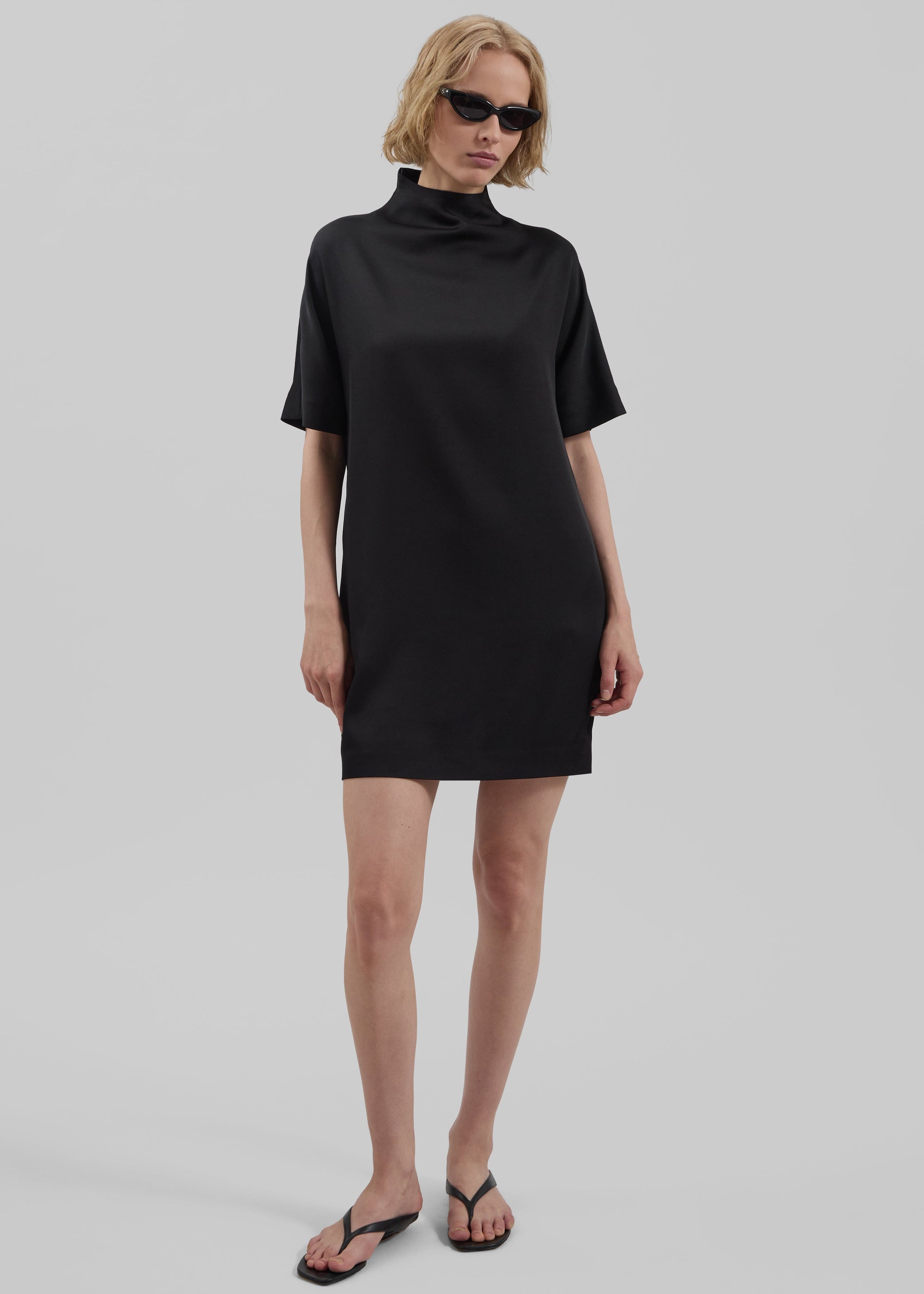 Shop the look image for Loulou de Saison Elton Short Sleeve Mini Dress – Black