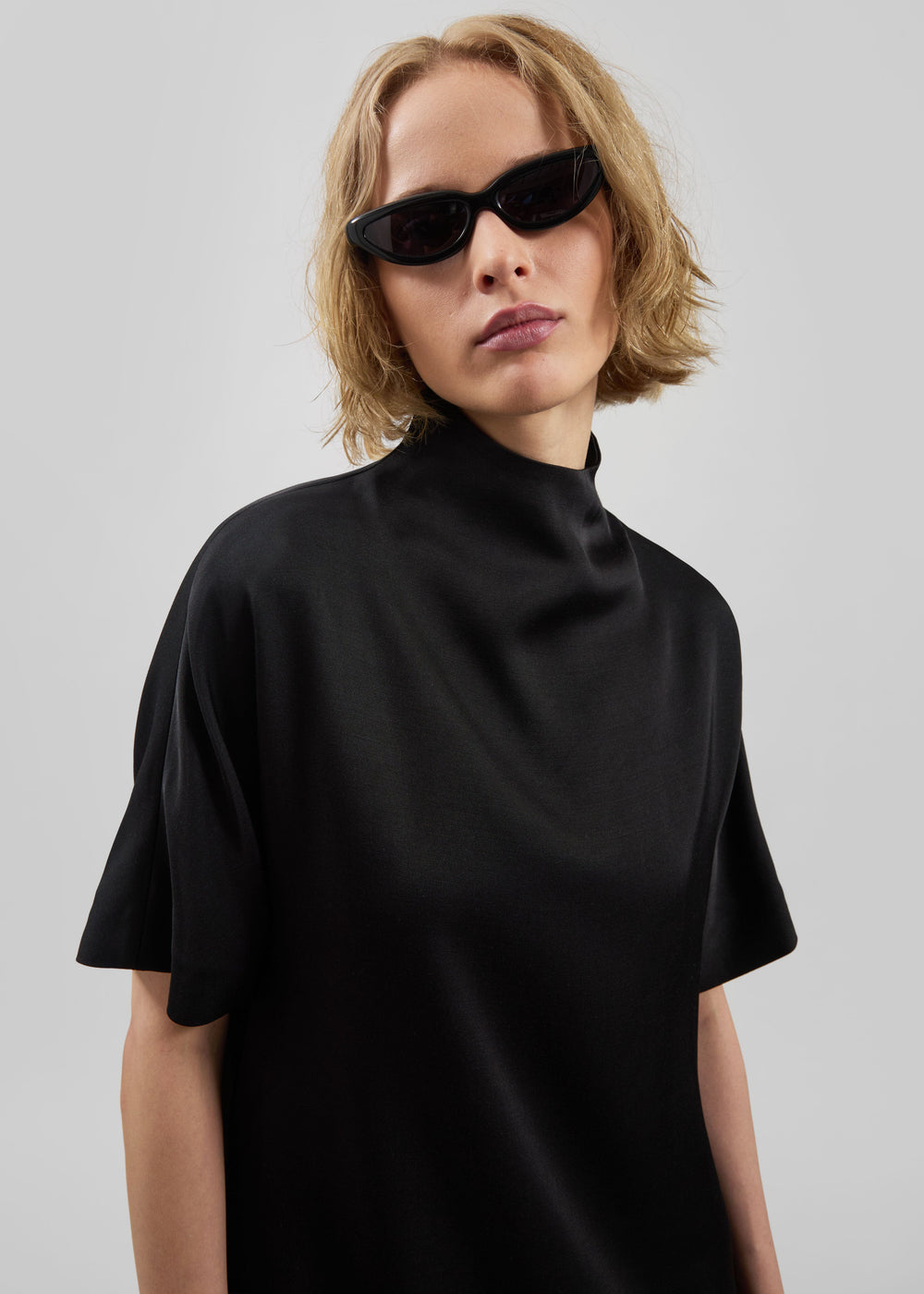 Loulou de Saison Elton Short Sleeve Mini Dress – Black - 1