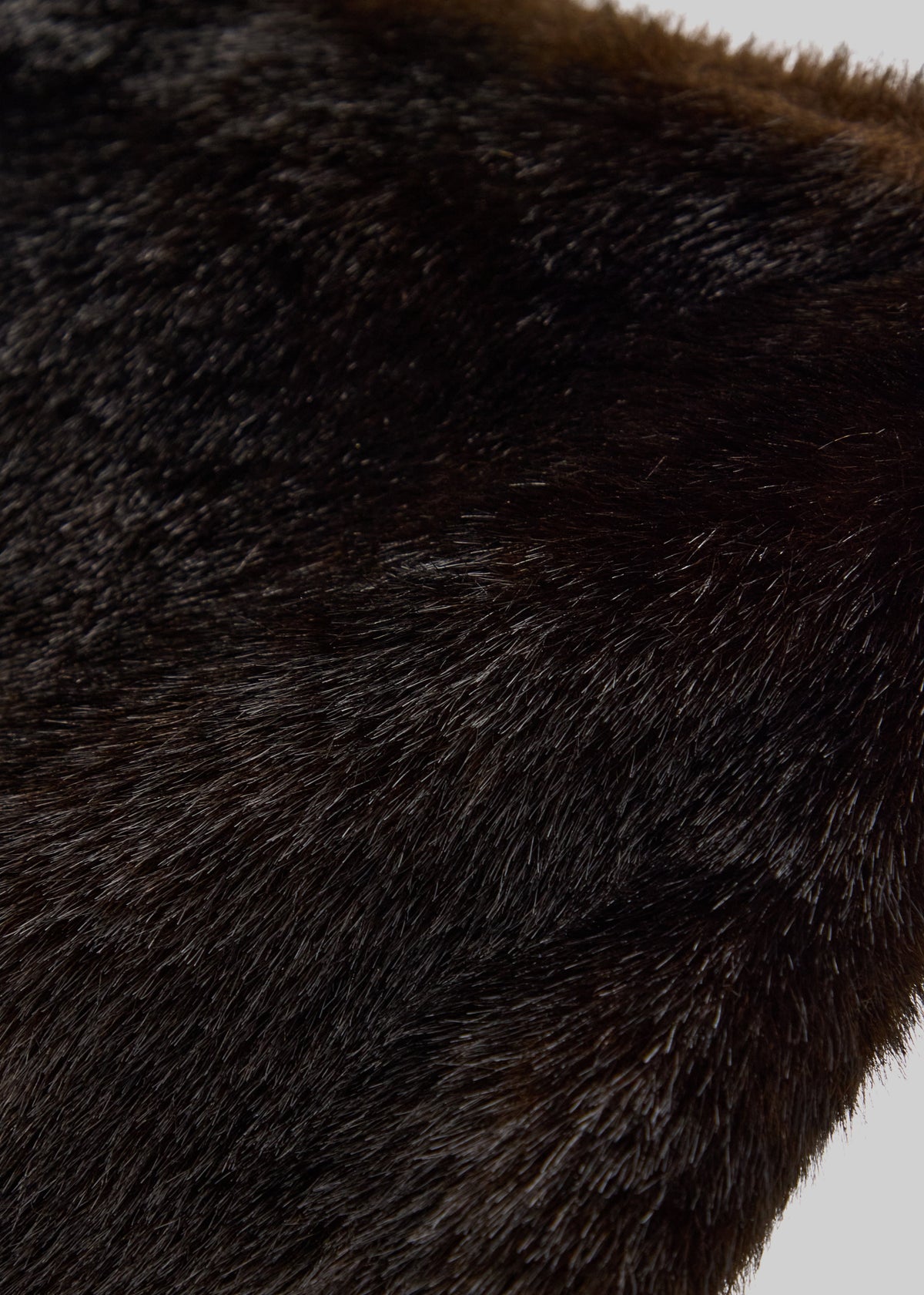 Loulou de Saison pochette Flint in pelliccia sintetica - Grizzly
