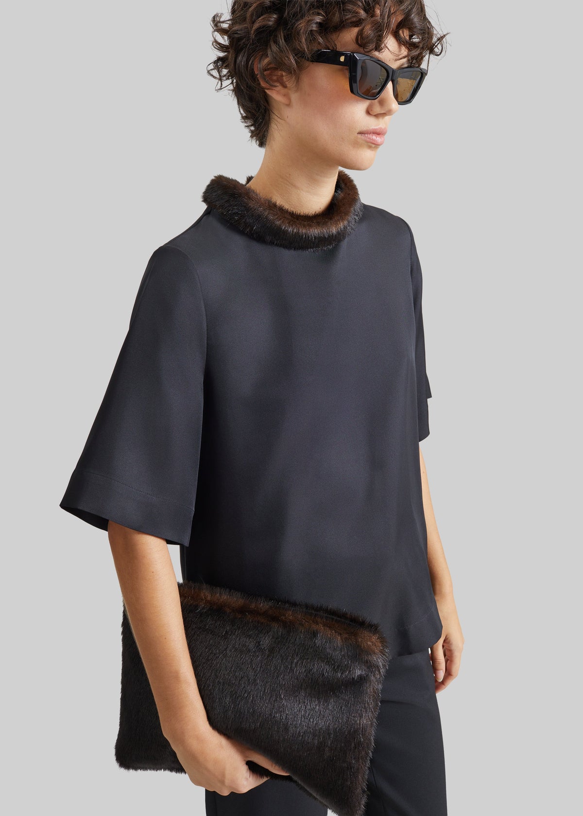 Loulou de Saison pochette Flint in pelliccia sintetica - Grizzly