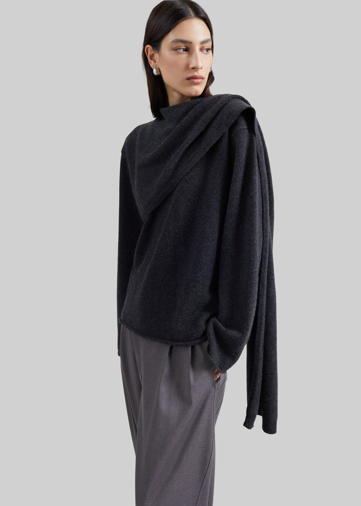 Loulou de Saison maglione Frances in cashmere con sciarpa - Antracite