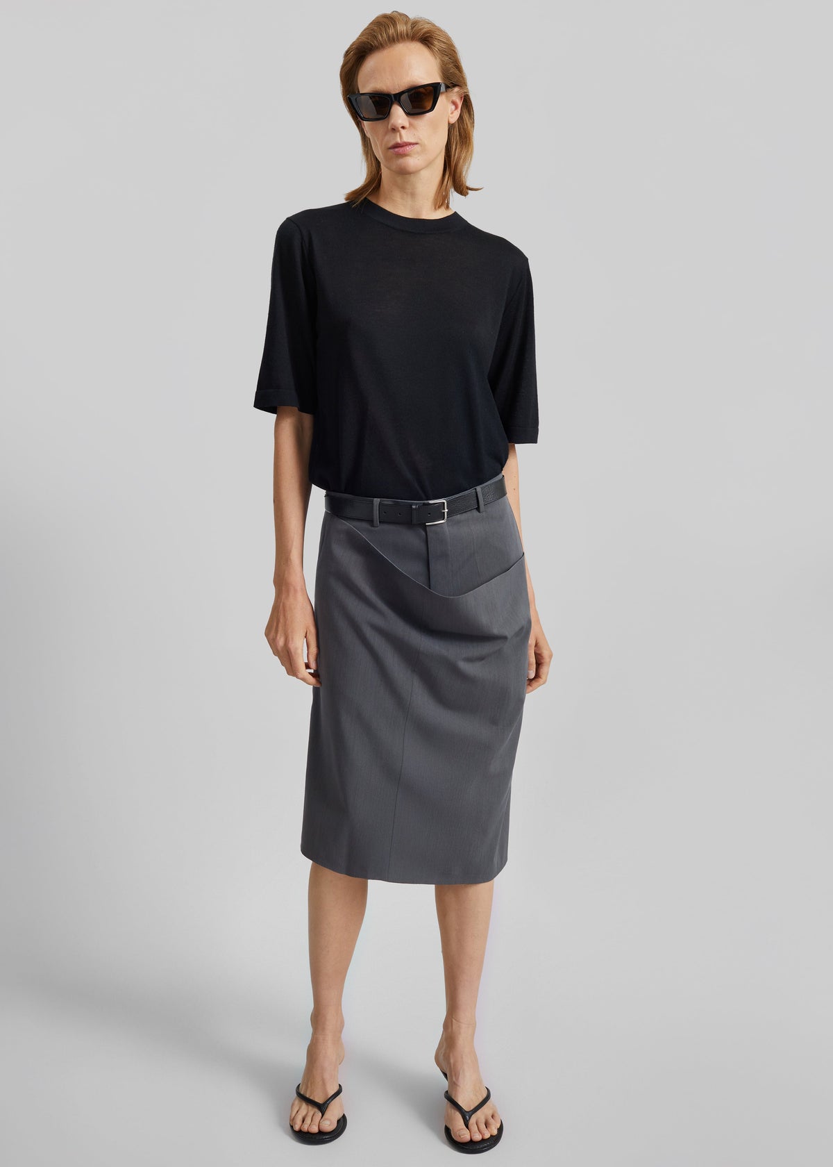 Loulou de Saison Nala Short-Sleeve Fluid Cashmere Top - Black - 2