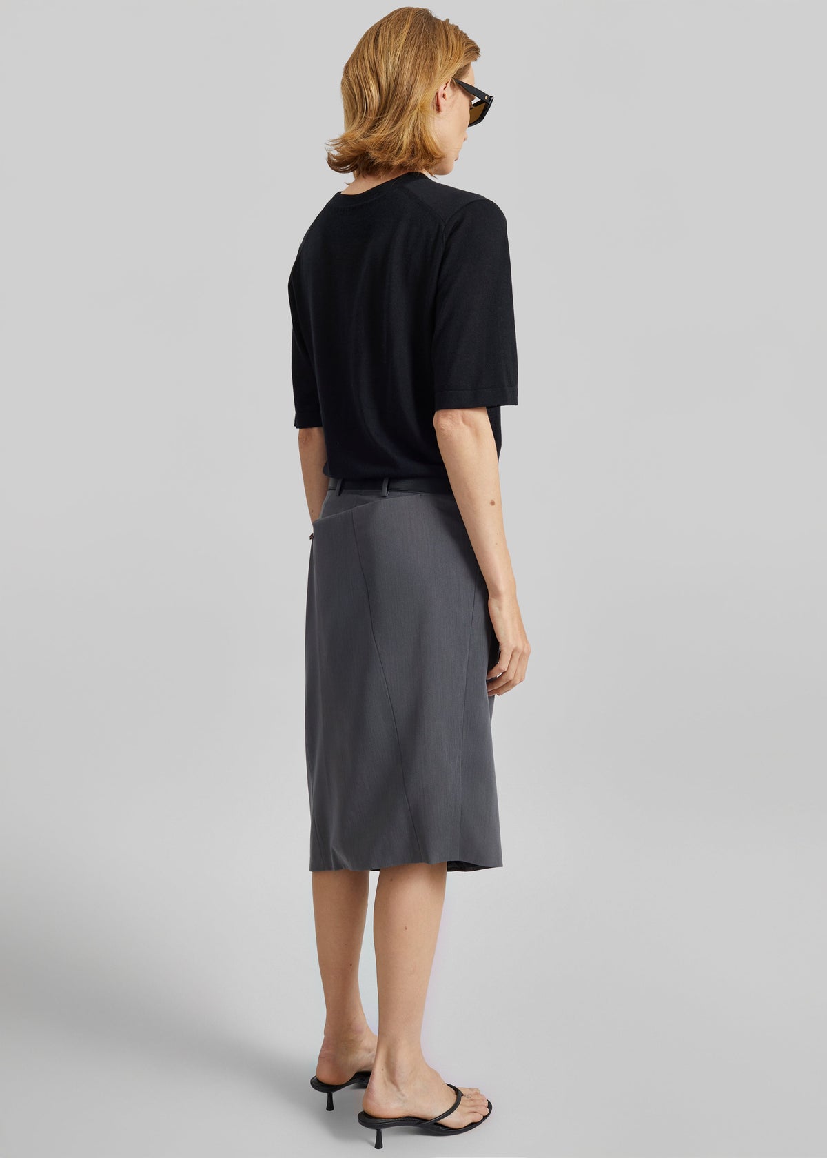 Loulou de Saison Nala Short-Sleeve Fluid Cashmere Top - Black - 6