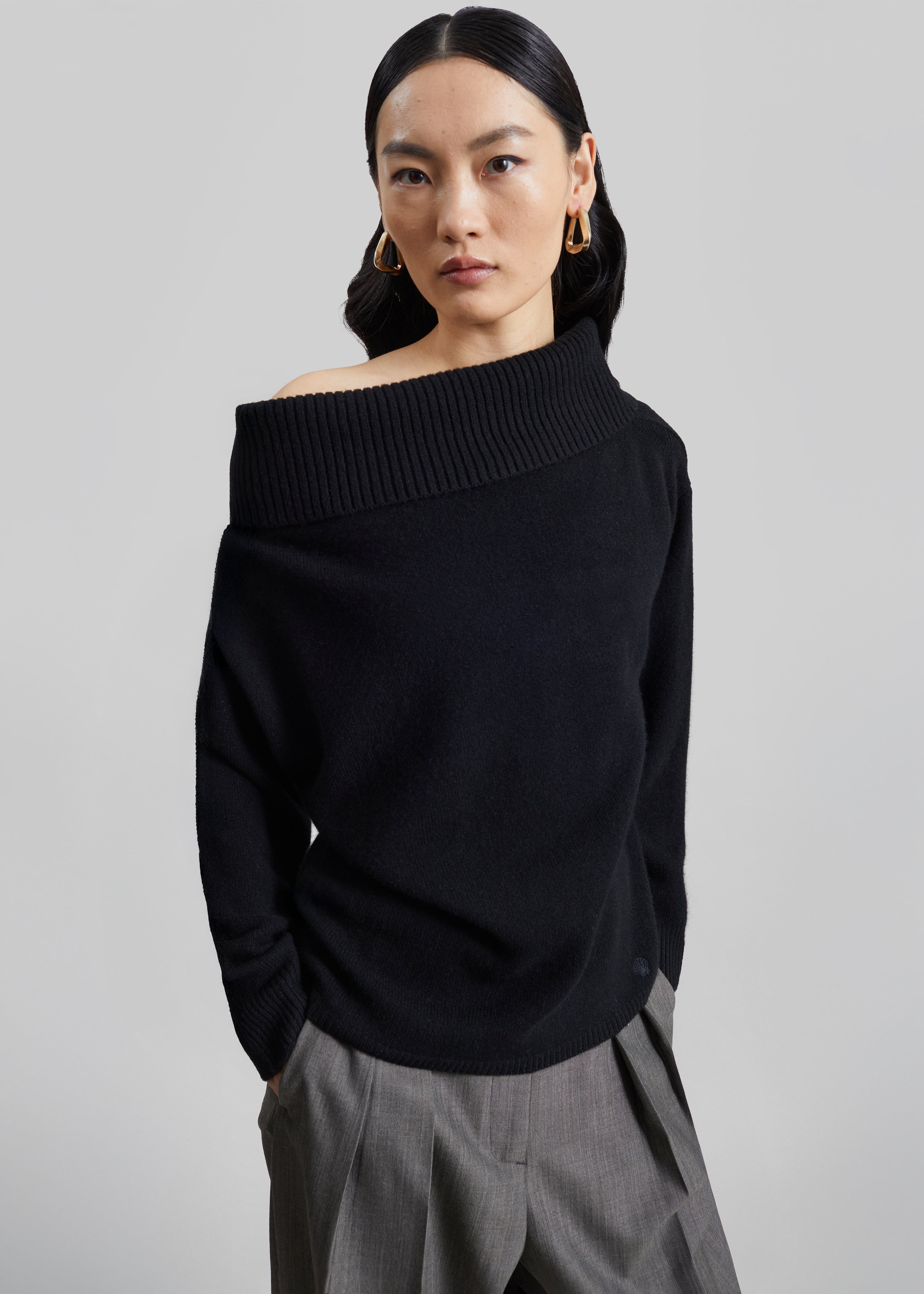 Loulou de Saison pull Sibyl à épaules dénudées - Noir