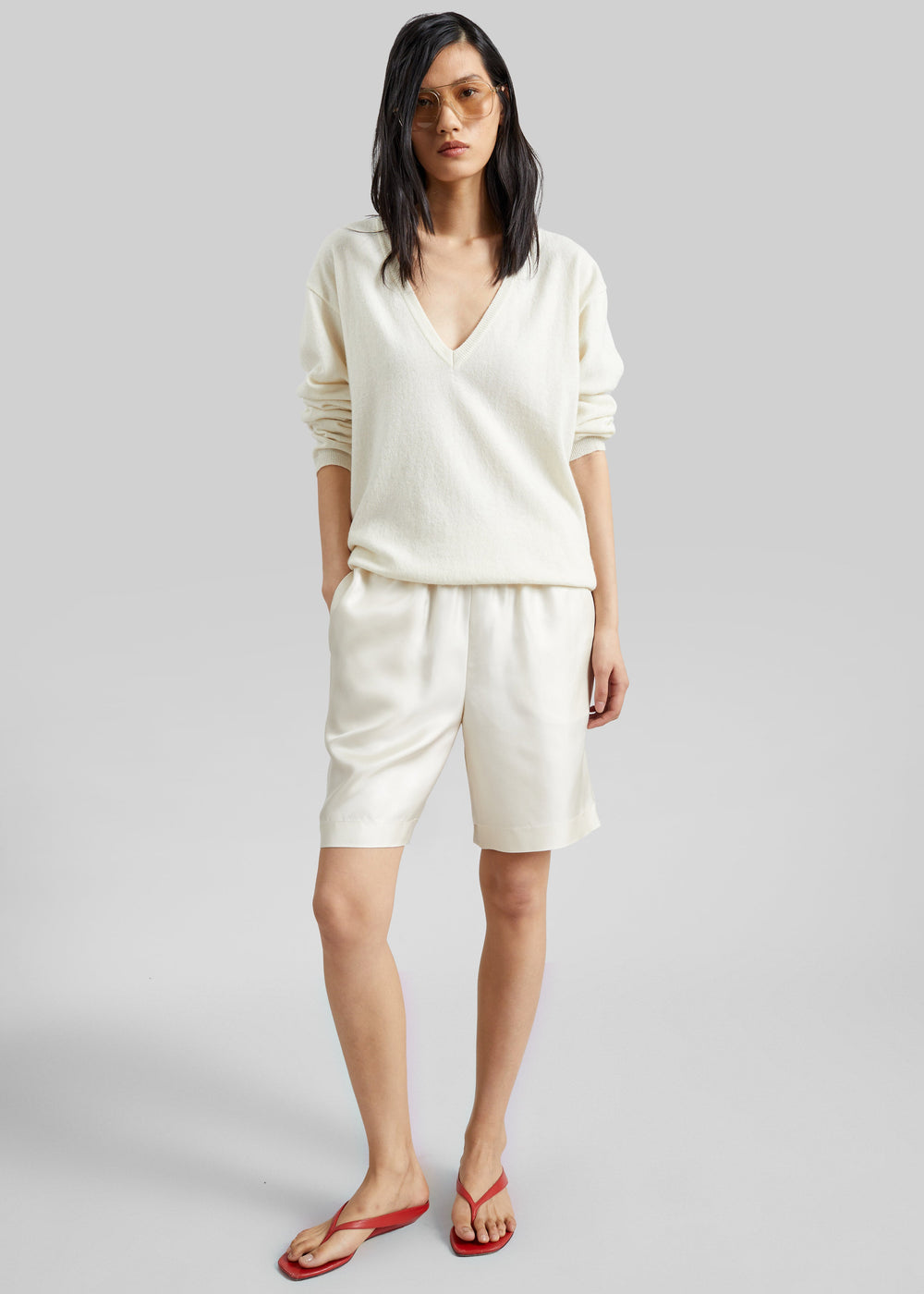 Loulou de Saison Zinia Lds Silk Twill Bermuda - Ivory