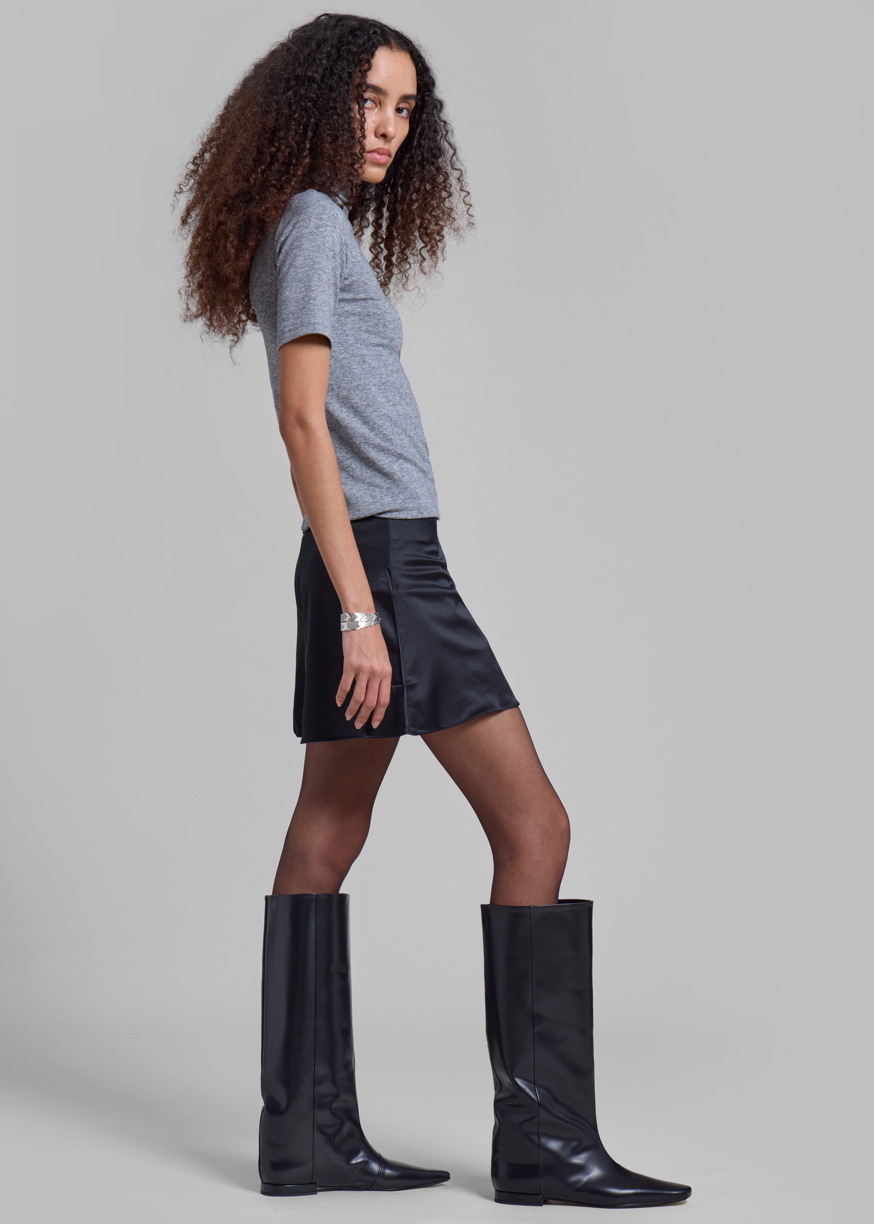 Knee high boots studio sales