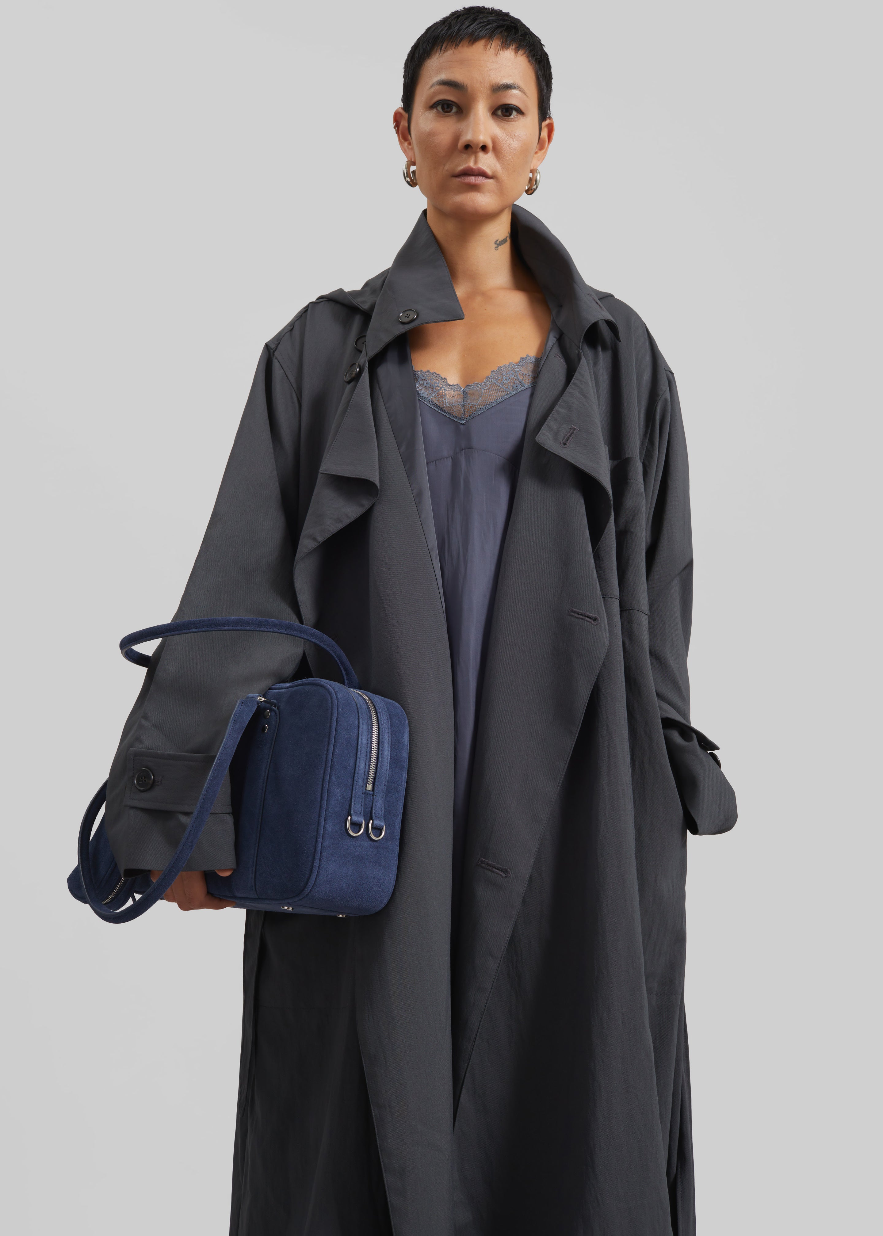 Low Classic Bookey Bag - Suede Blue - 6