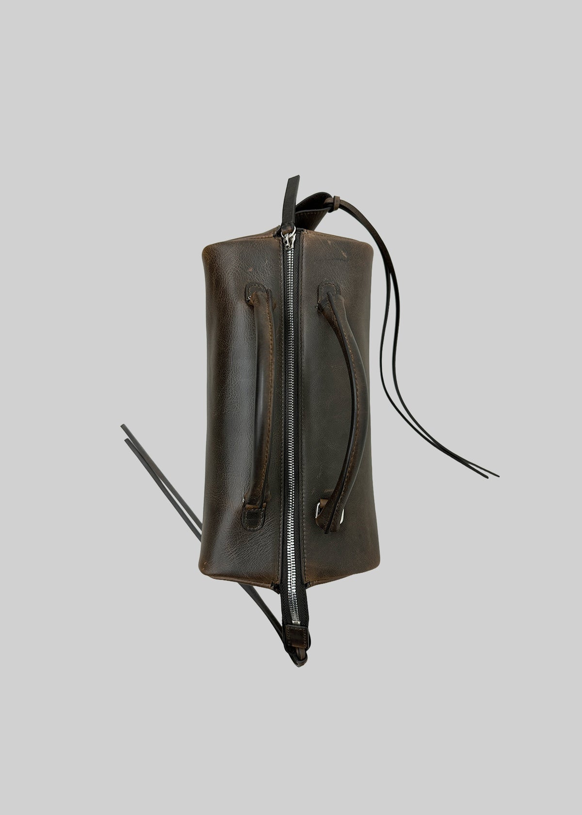 Low Classic Loaf Tote Bag - Brown