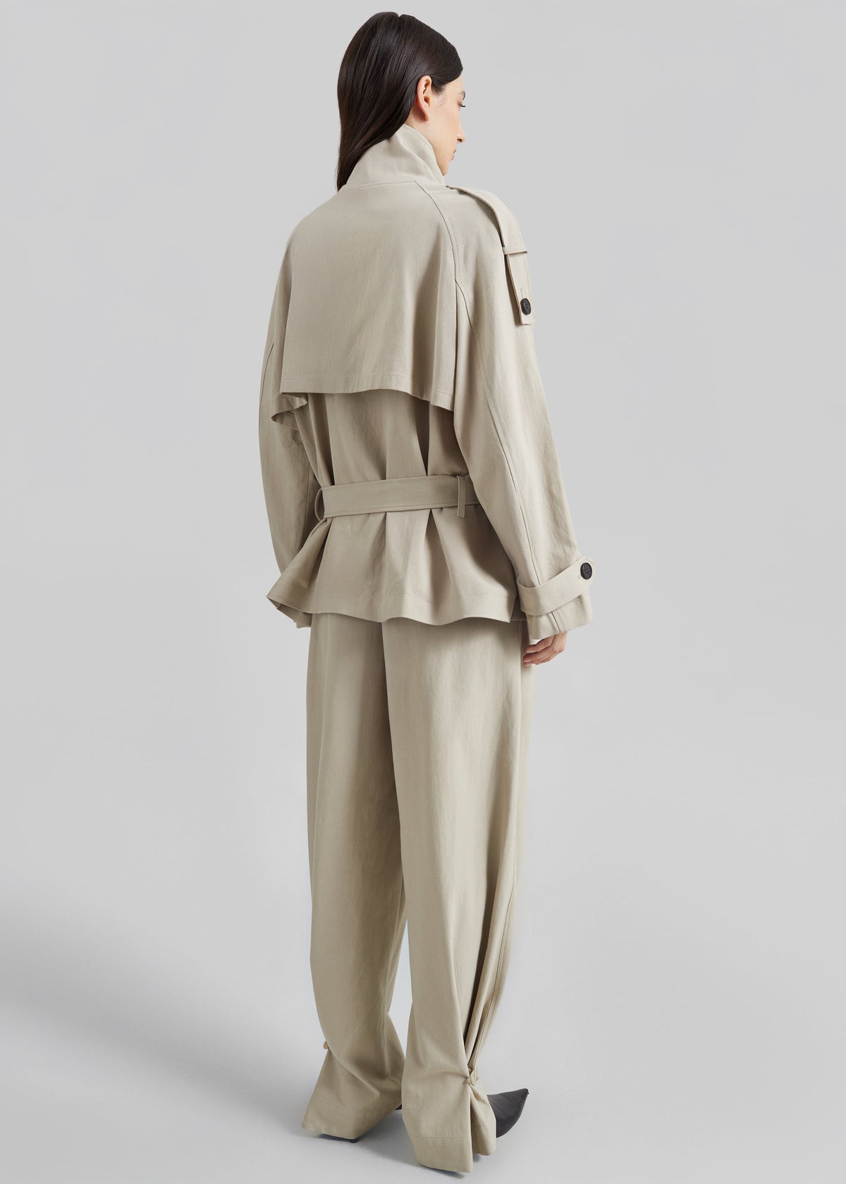Low Classic Low Waisted Cotton Jacket - Beige