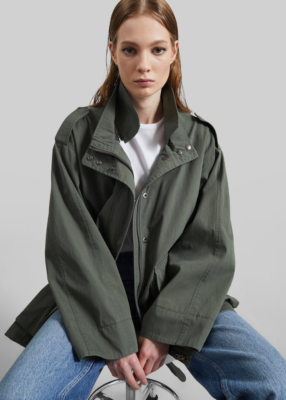 Low Classic Two Pocket Field Jacket - Khaki